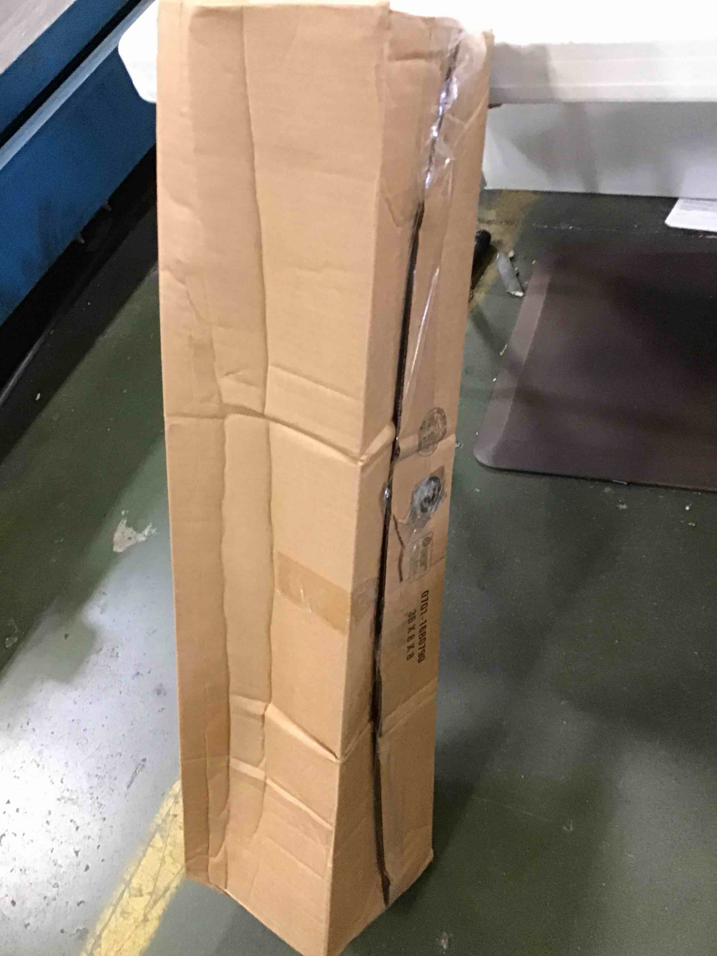 https://s3.amazonaws.com/lotting-images-prod/bidfta/RED5069090_1694438537027.jpeg