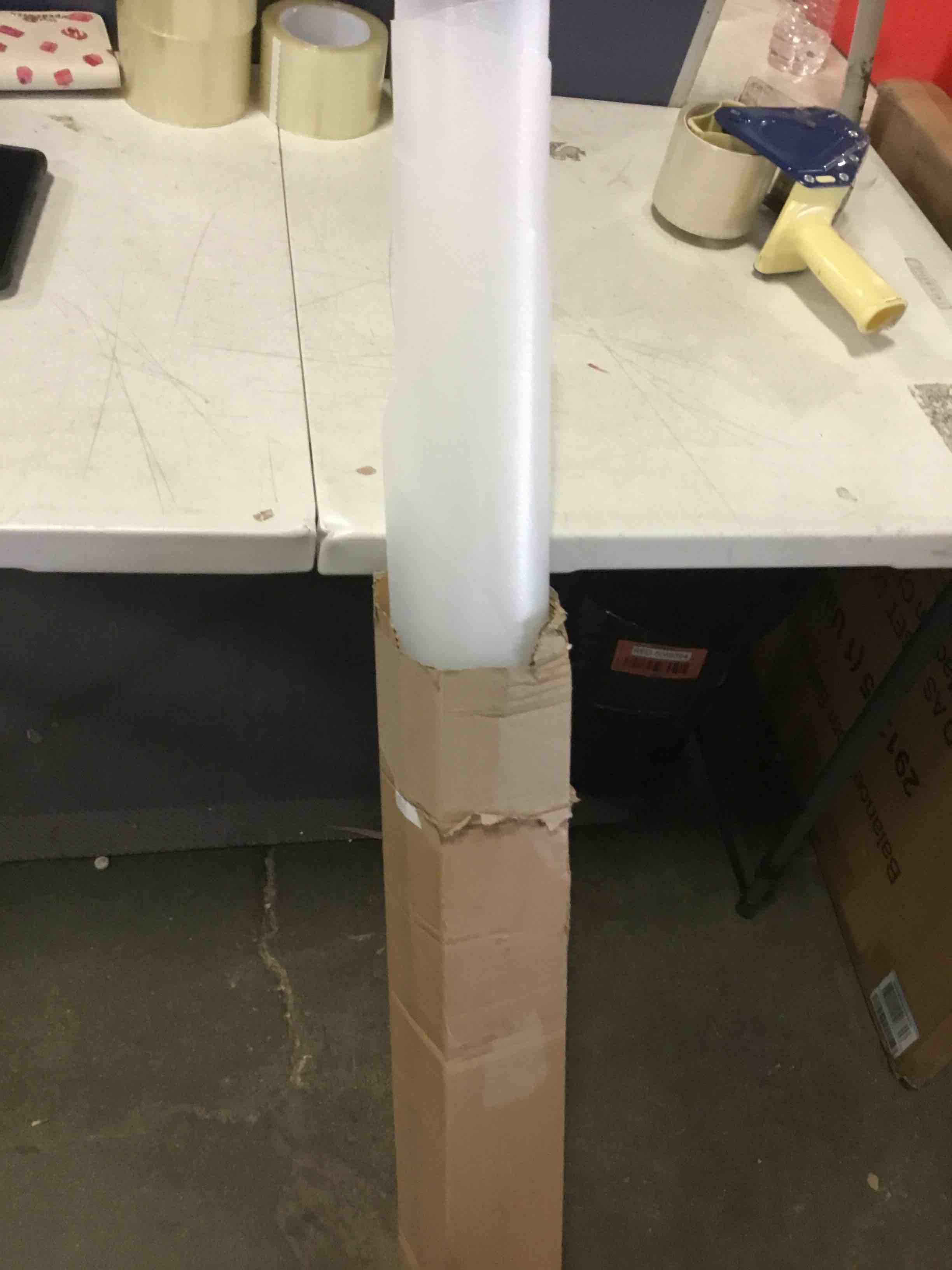 https://s3.amazonaws.com/lotting-images-prod/bidfta/RED5069461_1694610532131.jpeg