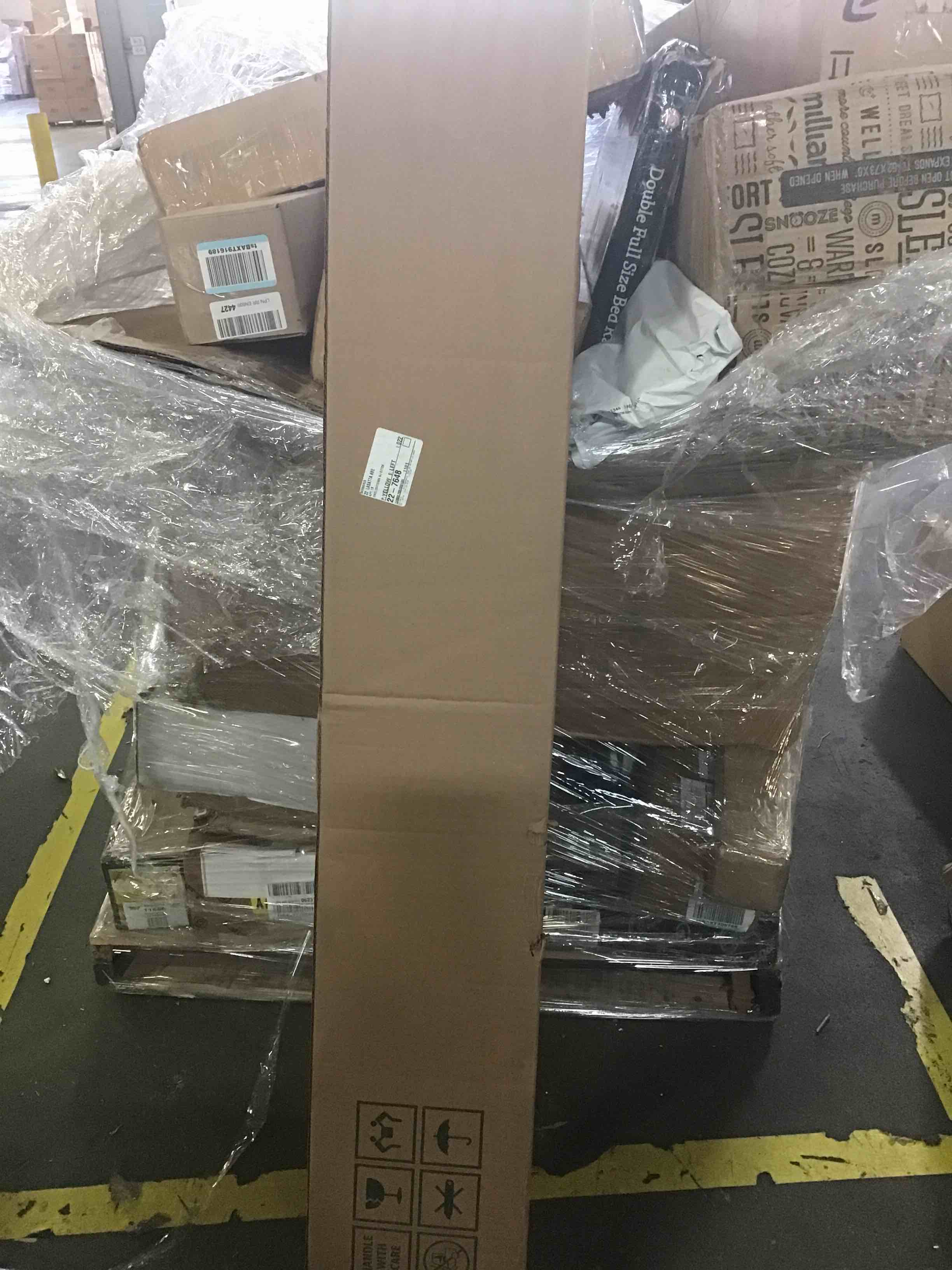 https://s3.amazonaws.com/lotting-images-prod/bidfta/RED5069660_1695045207285.jpeg