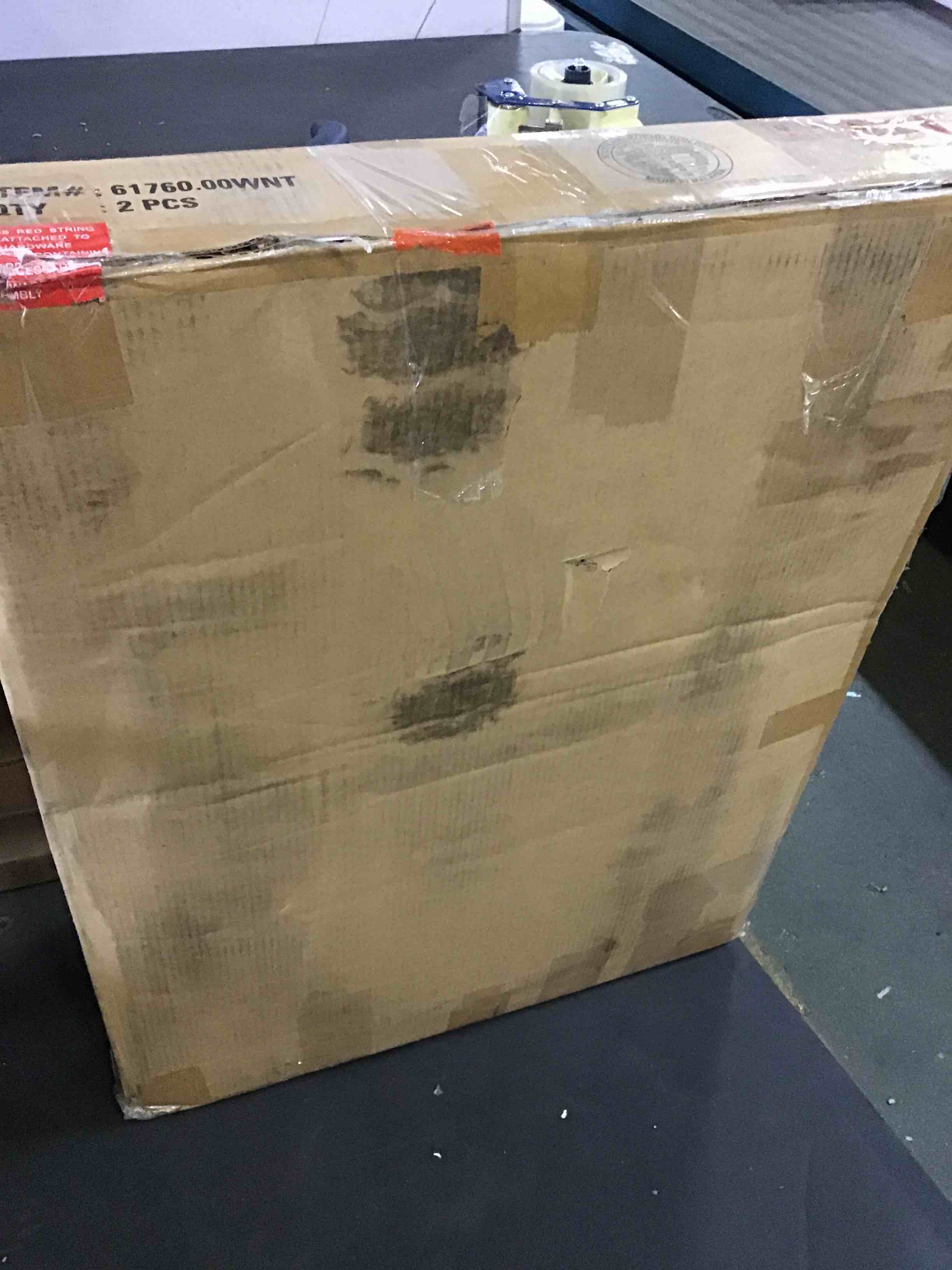https://s3.amazonaws.com/lotting-images-prod/bidfta/RED5069772_1695066186790.jpeg