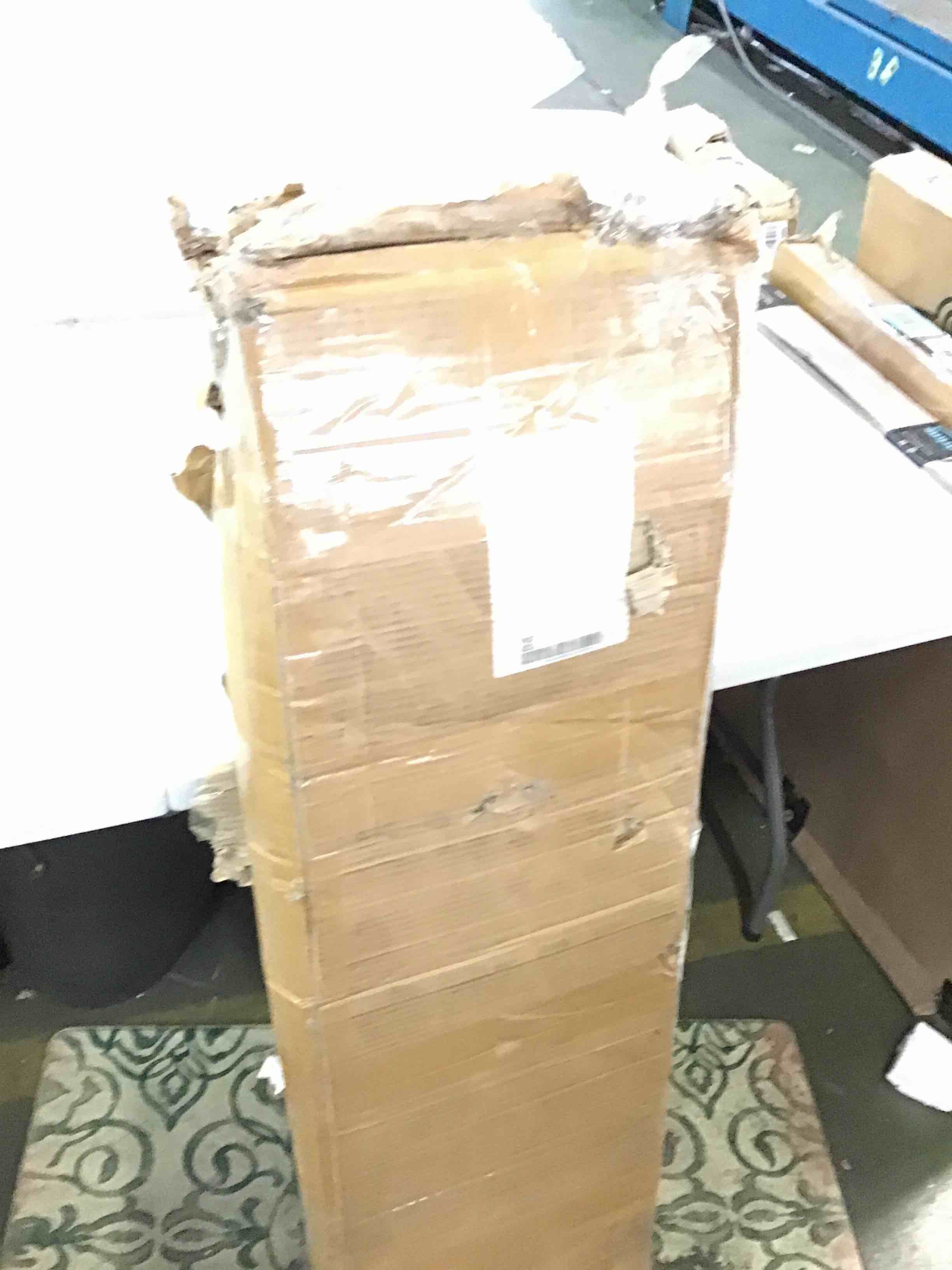 https://s3.amazonaws.com/lotting-images-prod/bidfta/RED5070643_1694606614745.jpeg