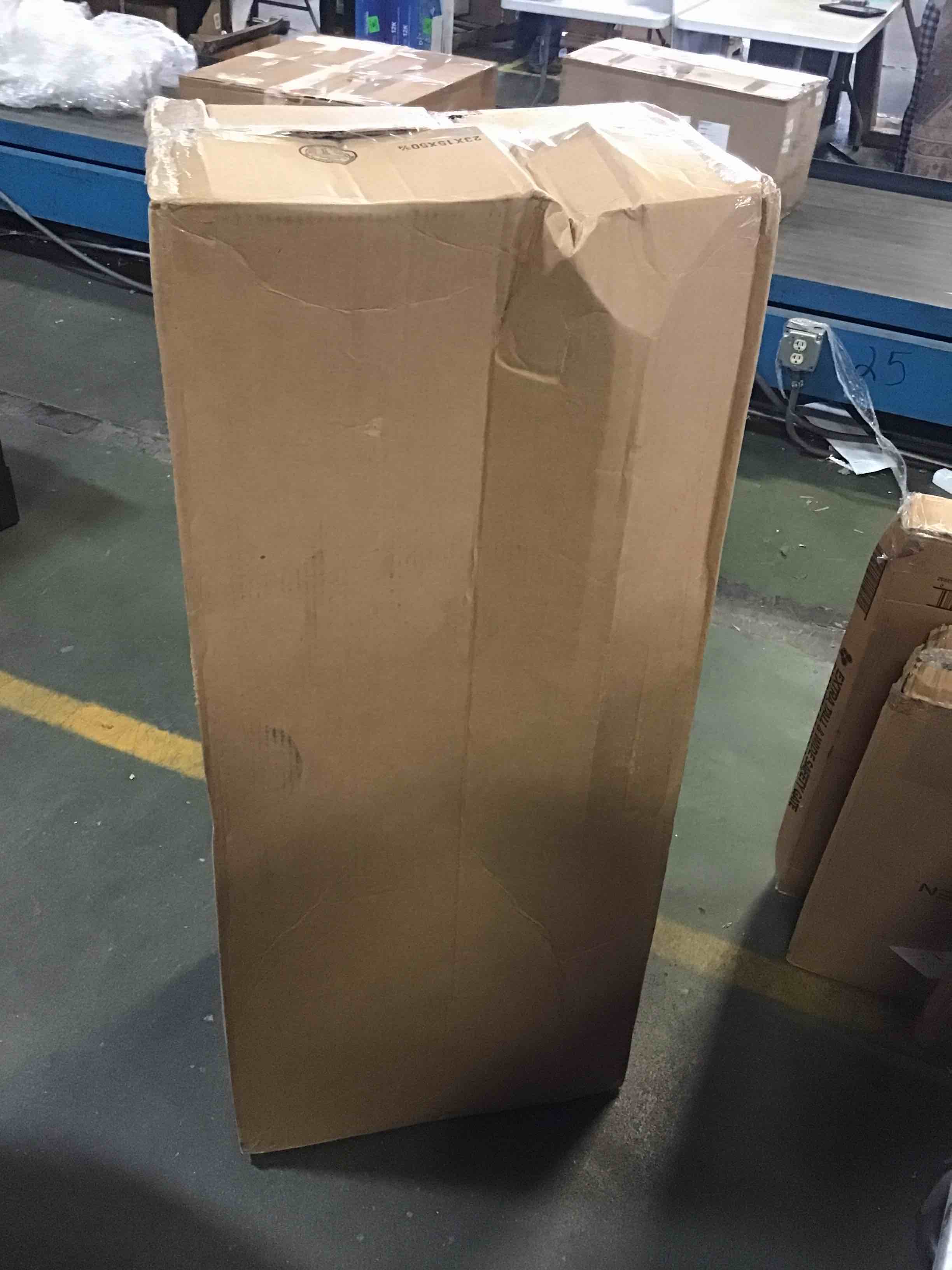 https://s3.amazonaws.com/lotting-images-prod/bidfta/RED5071020_1695047902885.jpeg