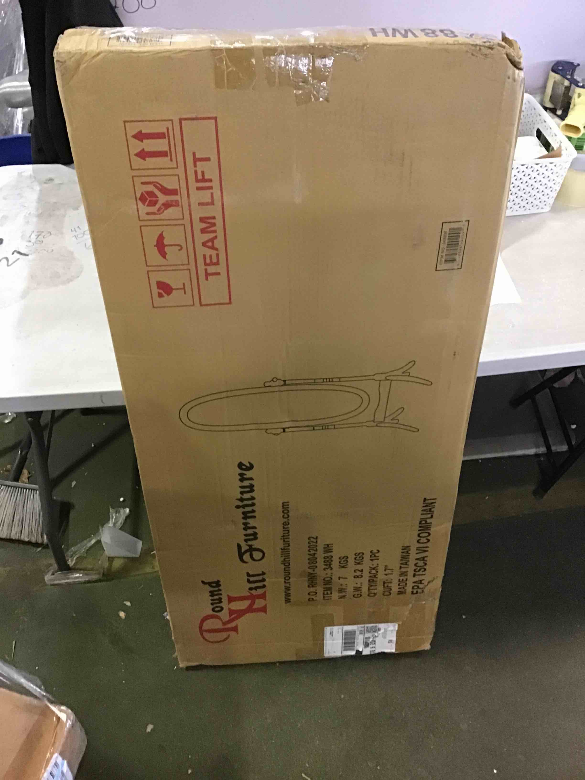 https://s3.amazonaws.com/lotting-images-prod/bidfta/RED5071163_1695134685210.jpeg