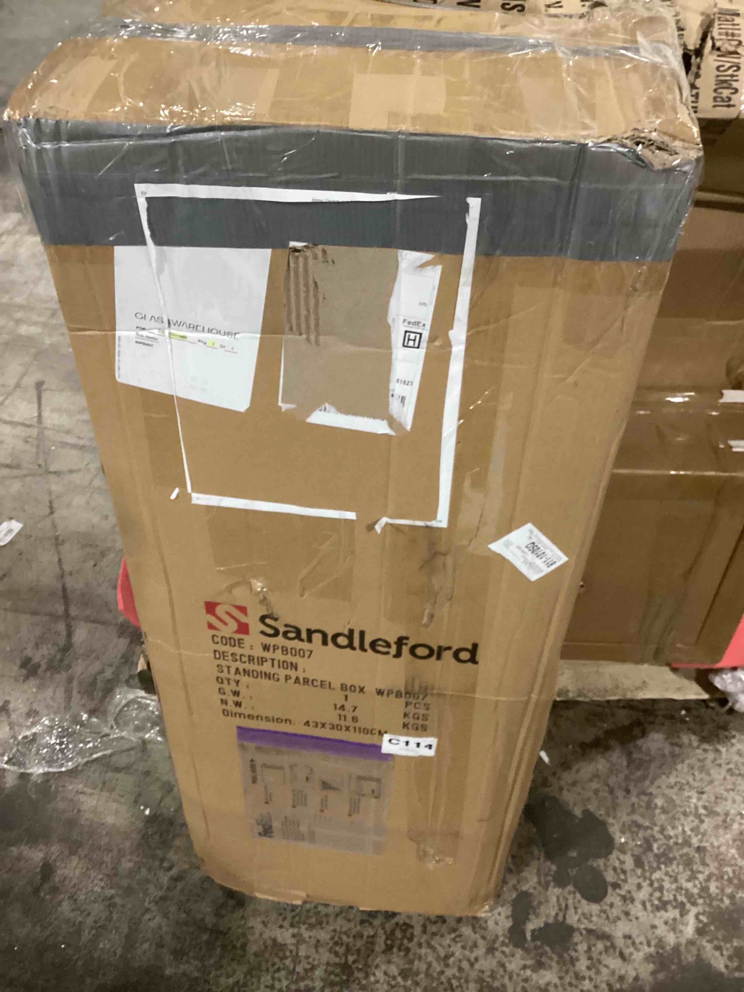 https://s3.amazonaws.com/lotting-images-prod/bidfta/RED5072623_1713293327432.jpeg