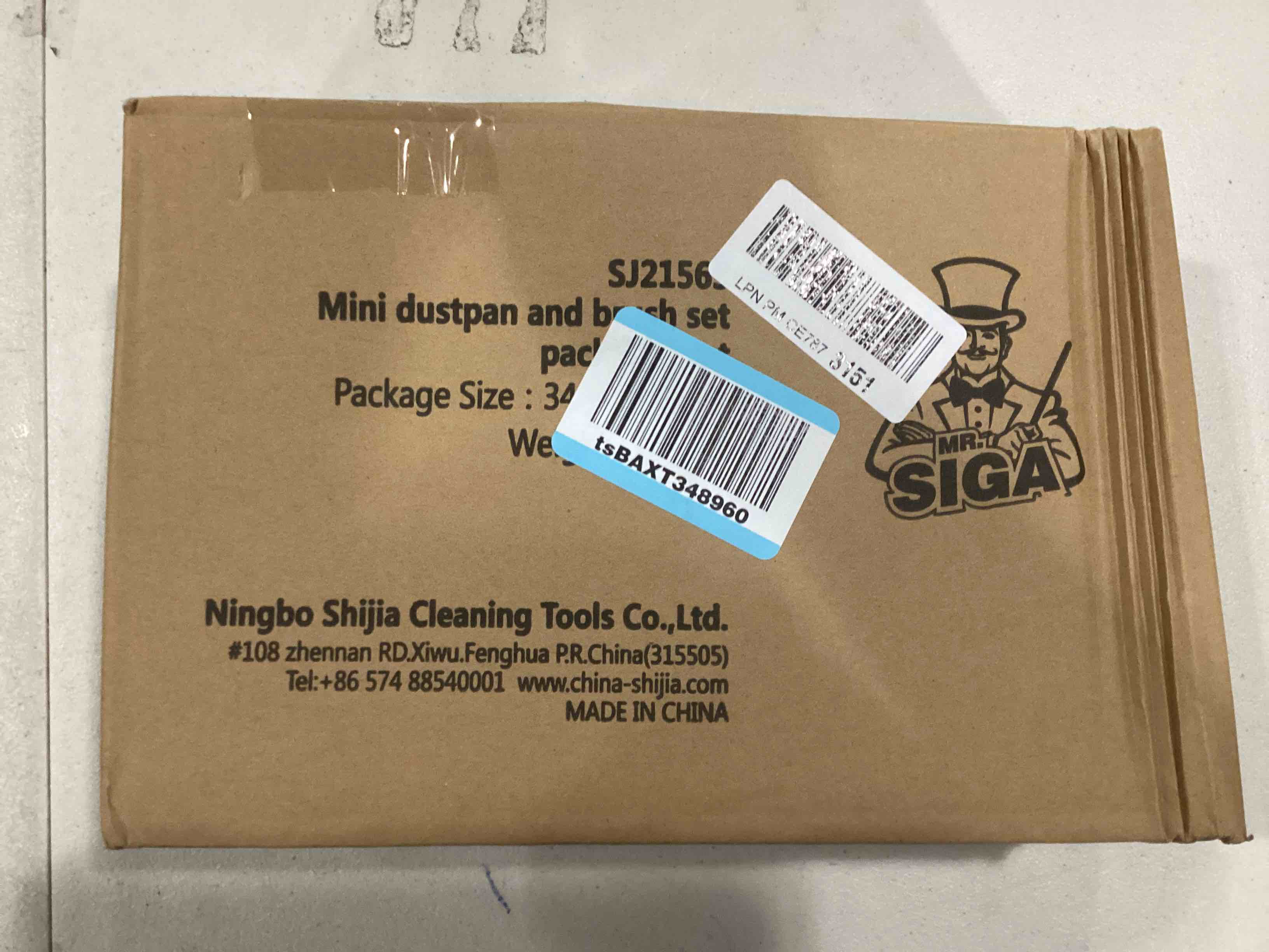 https://s3.amazonaws.com/lotting-images-prod/bidfta/RED5072886_1713526343393.jpeg