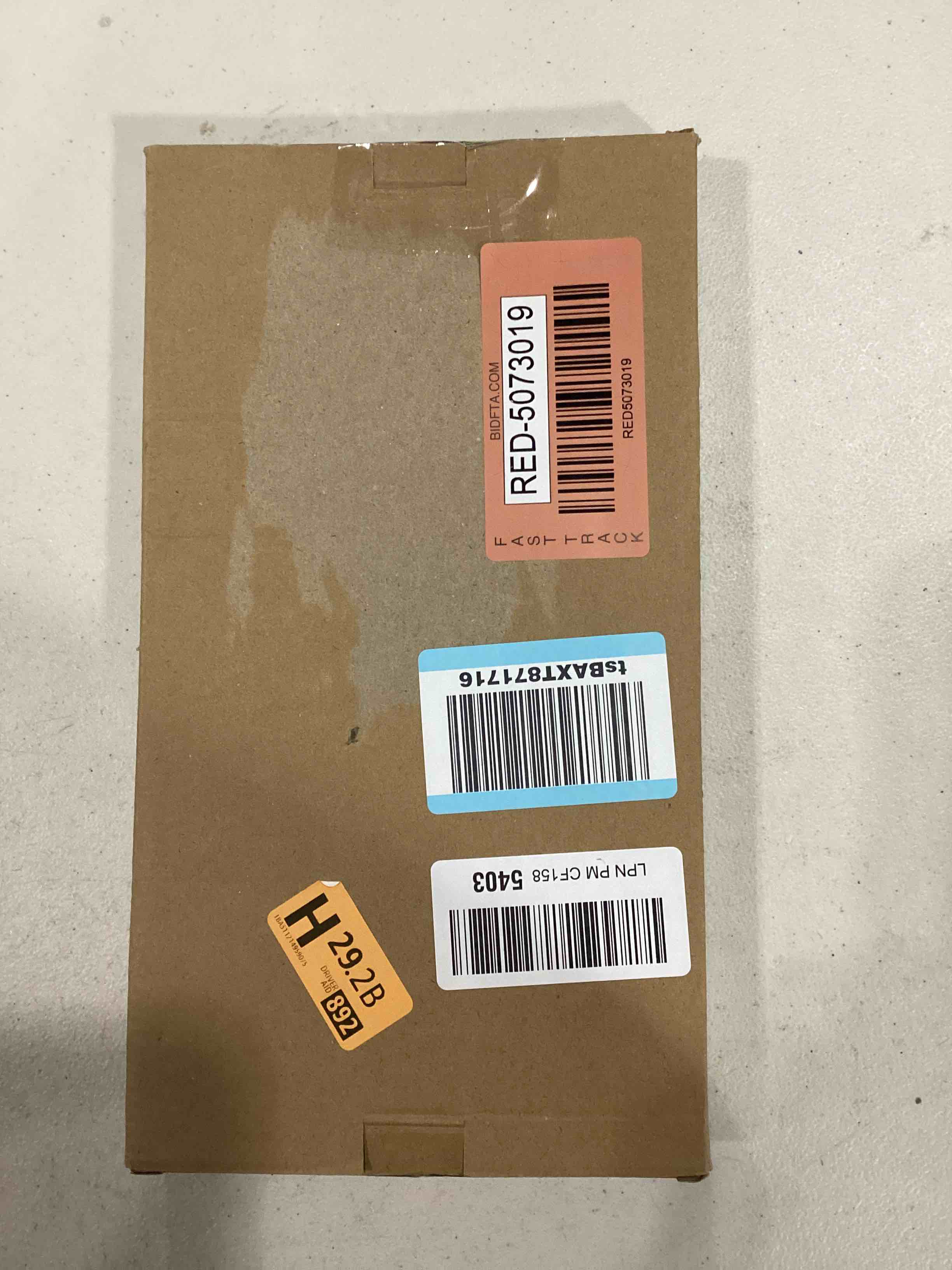 https://s3.amazonaws.com/lotting-images-prod/bidfta/RED5073019_1713551302859.jpeg