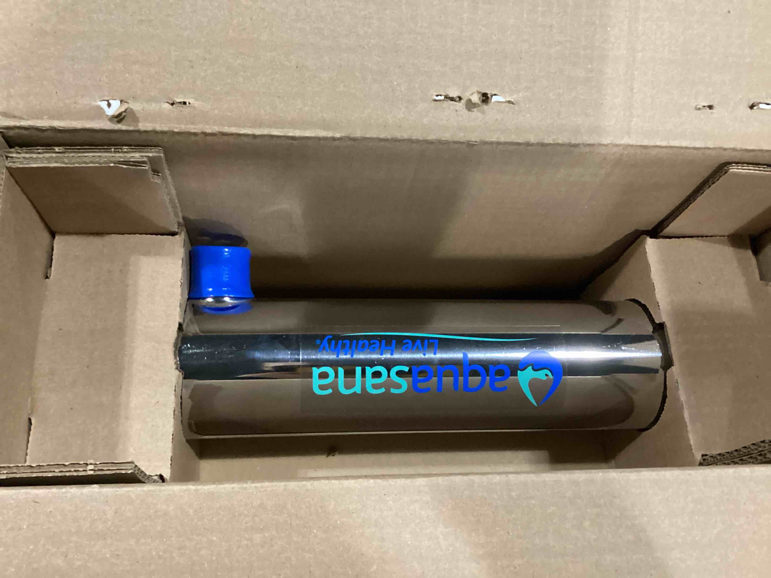 https://s3.amazonaws.com/lotting-images-prod/bidfta/RED5073112_1713796518239.jpeg