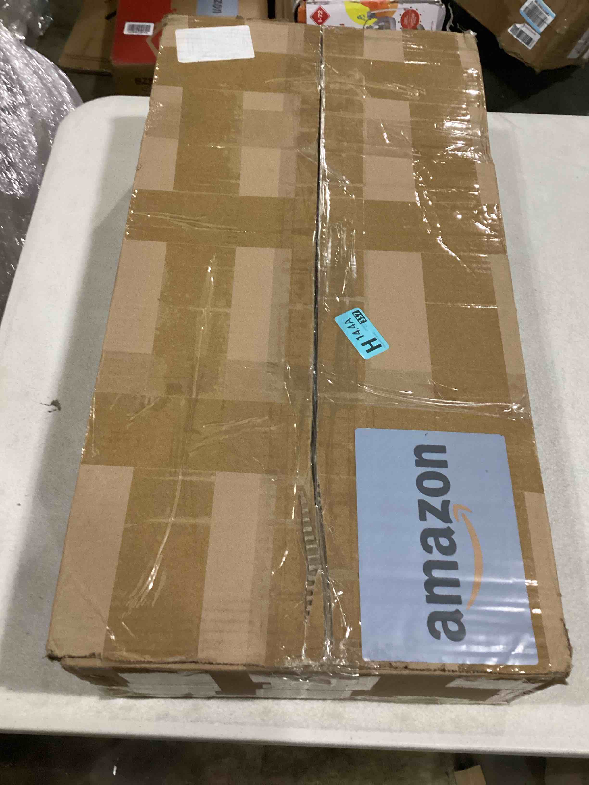 https://s3.amazonaws.com/lotting-images-prod/bidfta/RED5073447_1709742914057.jpeg