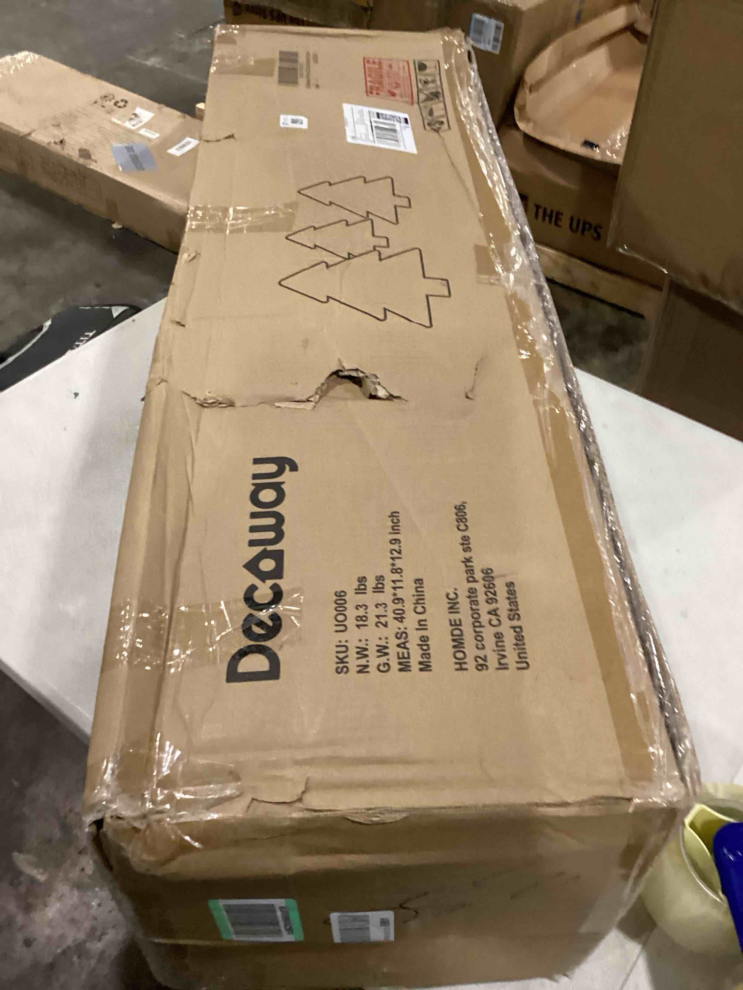 https://s3.amazonaws.com/lotting-images-prod/bidfta/RED5074177_1710599102111.jpeg