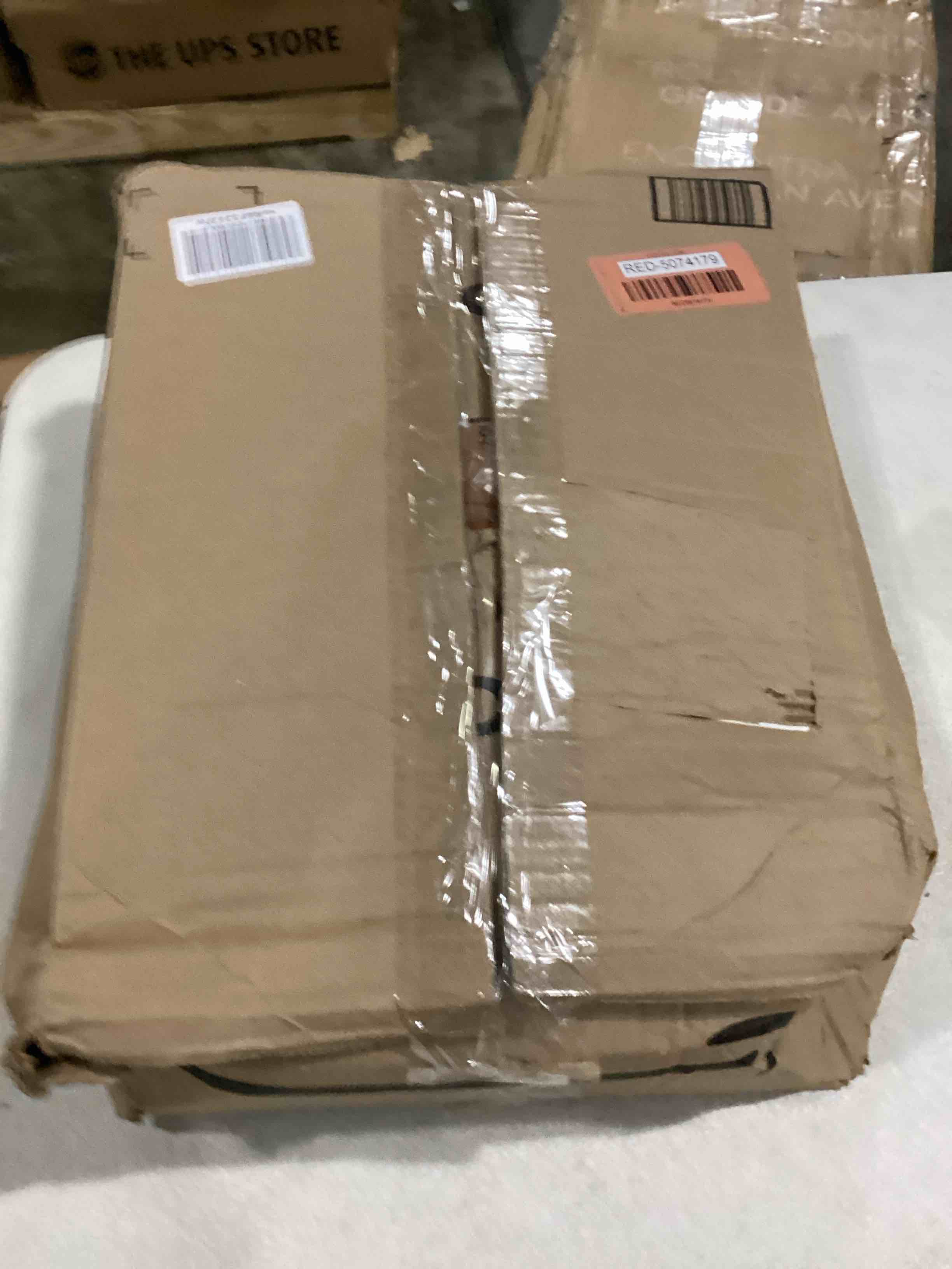 https://s3.amazonaws.com/lotting-images-prod/bidfta/RED5074179_1710599700967.jpeg