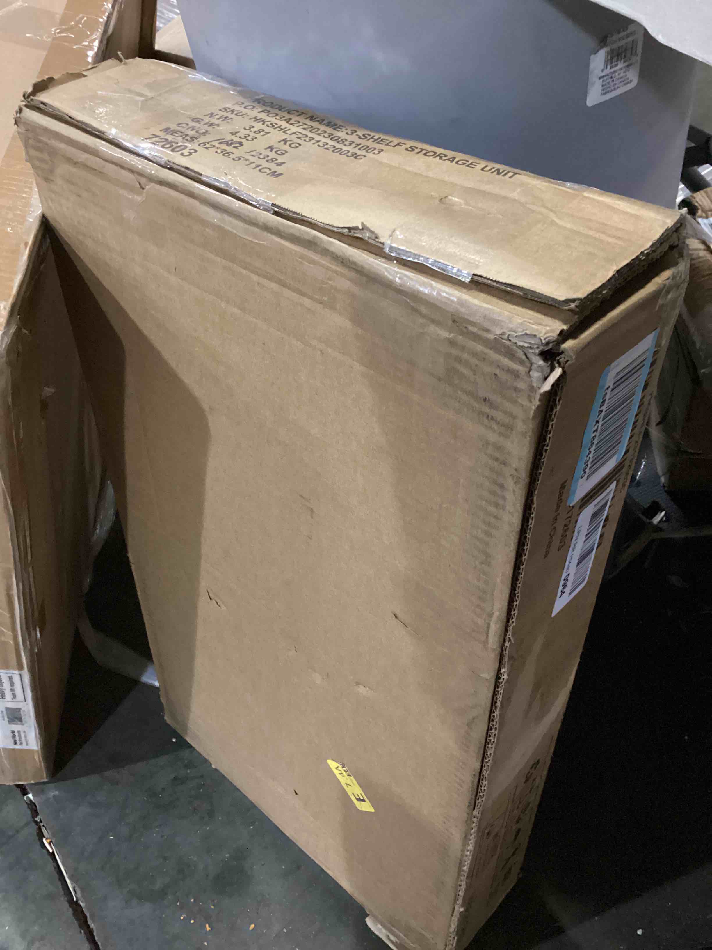 https://s3.amazonaws.com/lotting-images-prod/bidfta/RED5077926_1706530343760.jpeg