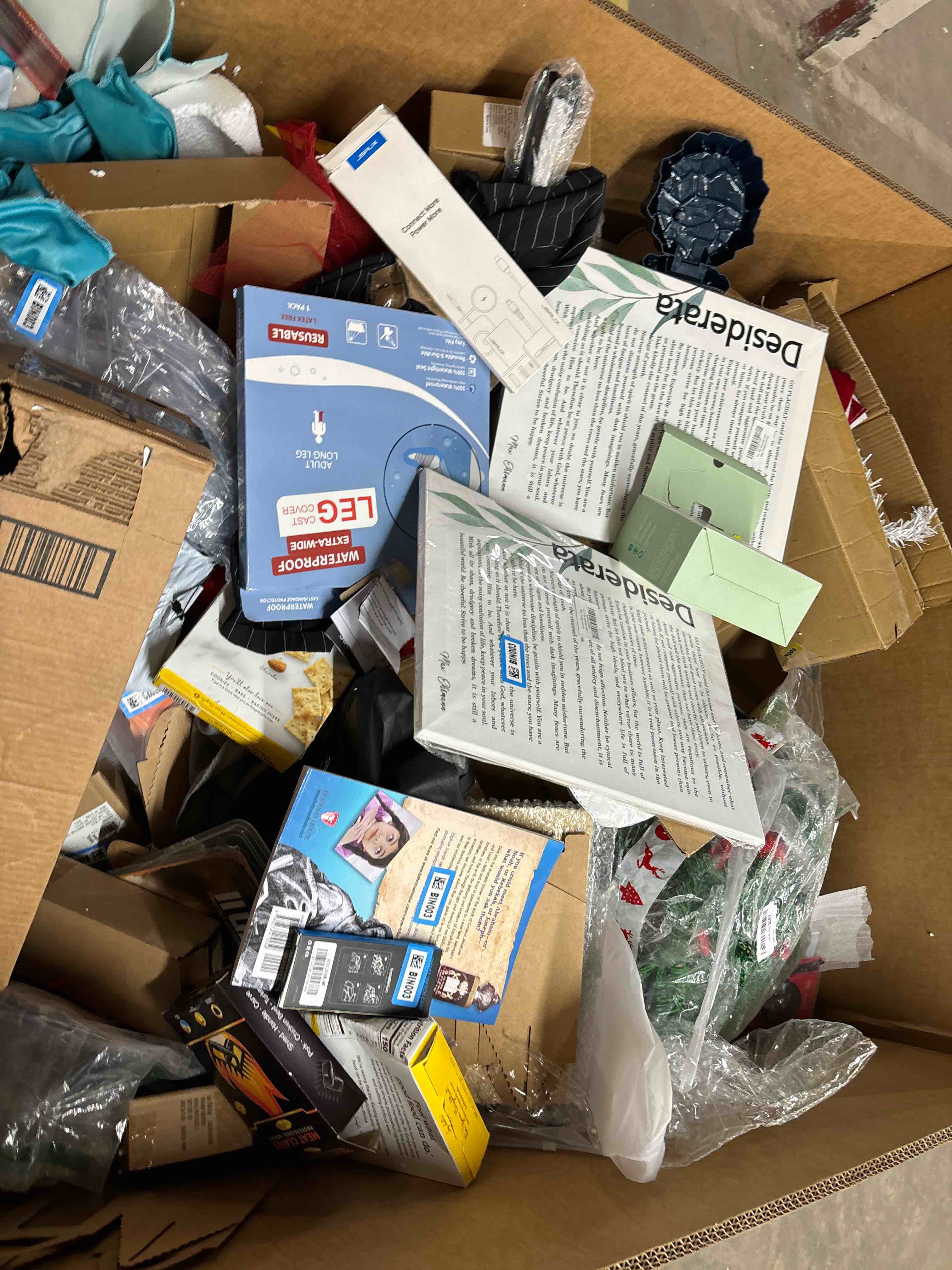 https://s3.amazonaws.com/lotting-images-prod/bidfta/RED5077983_1708730993643.jpeg