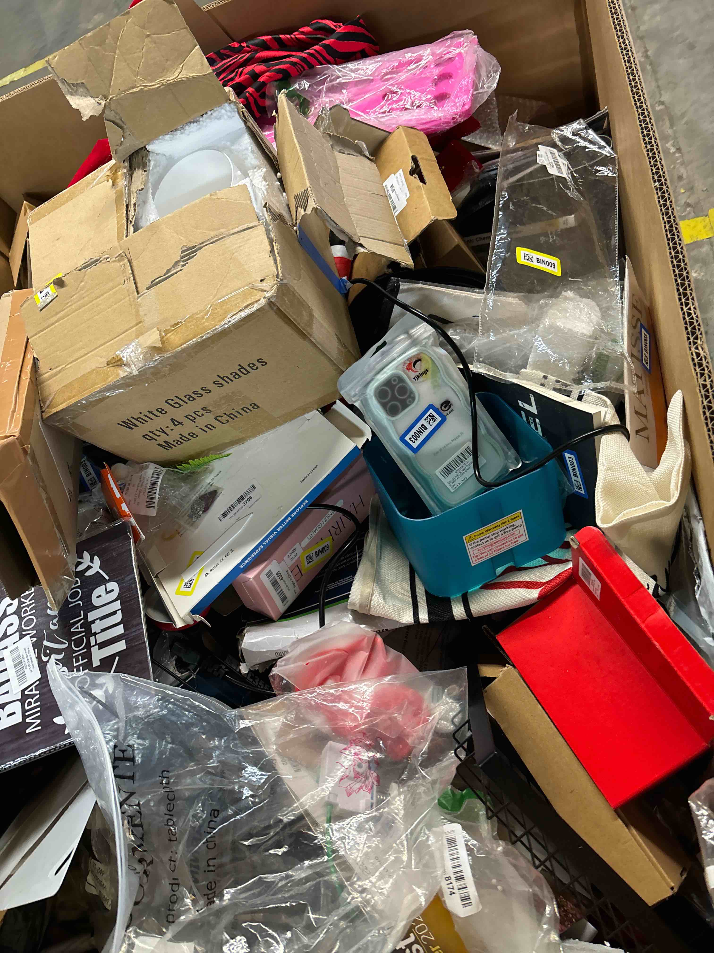 Bins & Bits Lot # 14