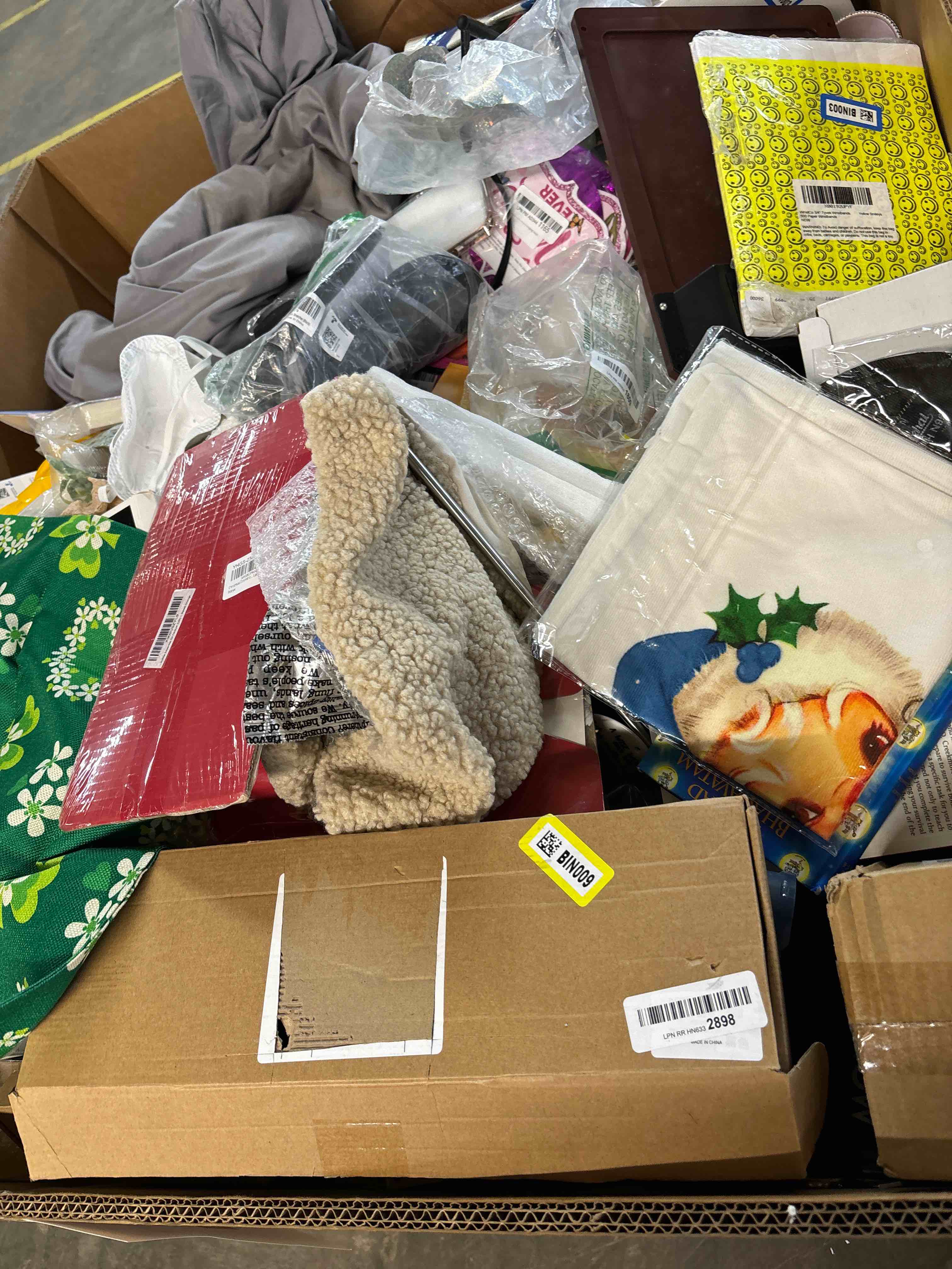 Bins & Bits Lot # 16