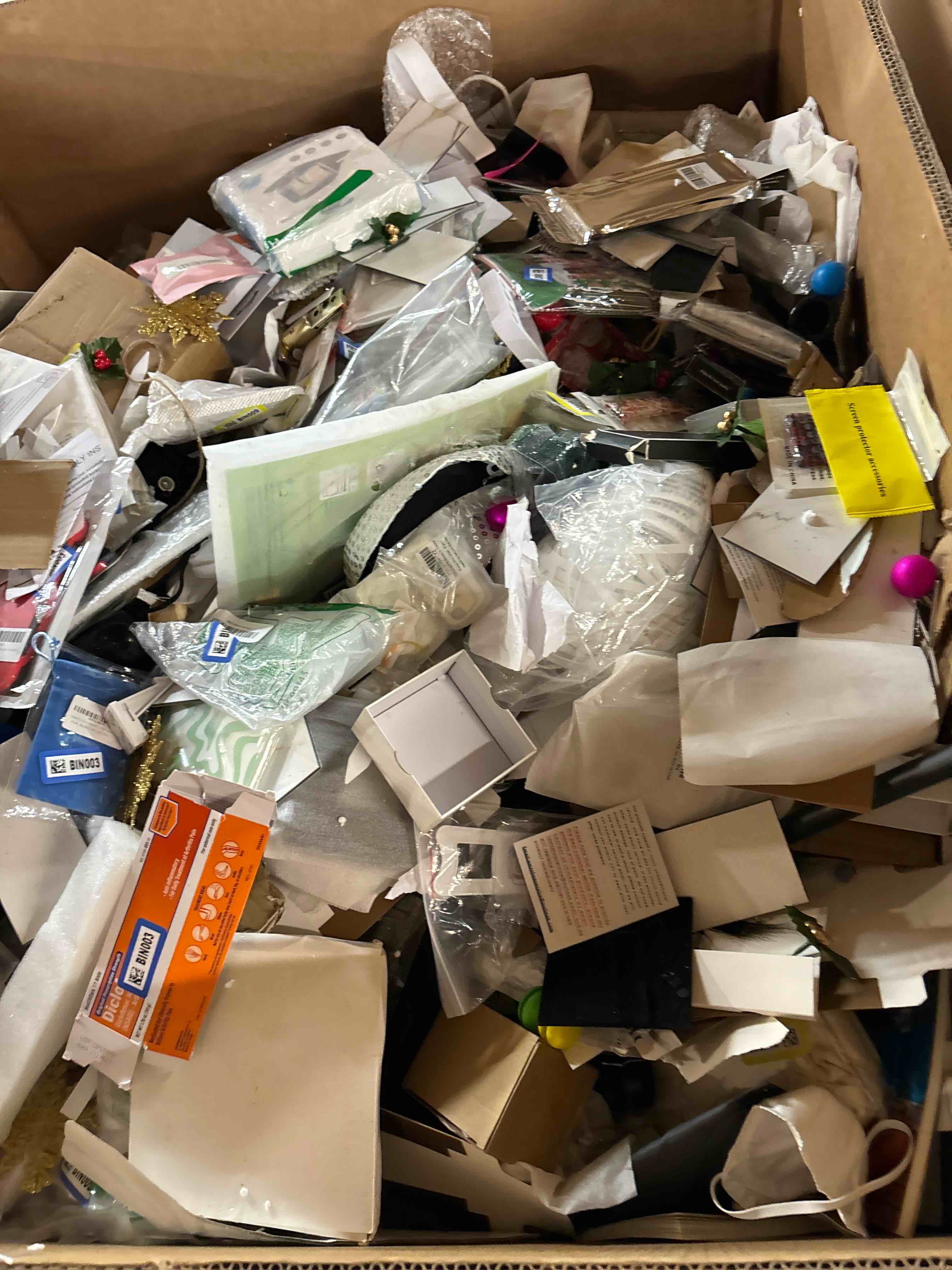 Bins & Bits Lot # 18