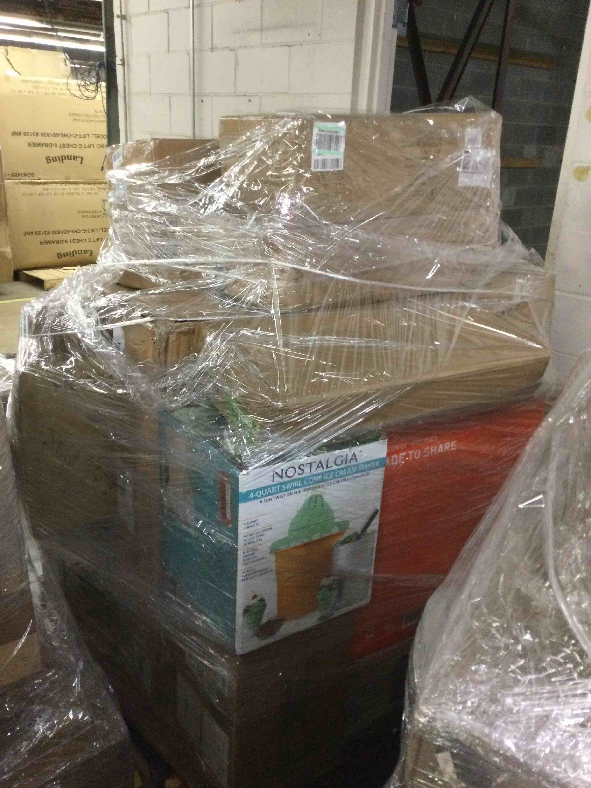 https://s3.amazonaws.com/lotting-images-prod/bidfta/RED5079680_1708637342357.jpeg