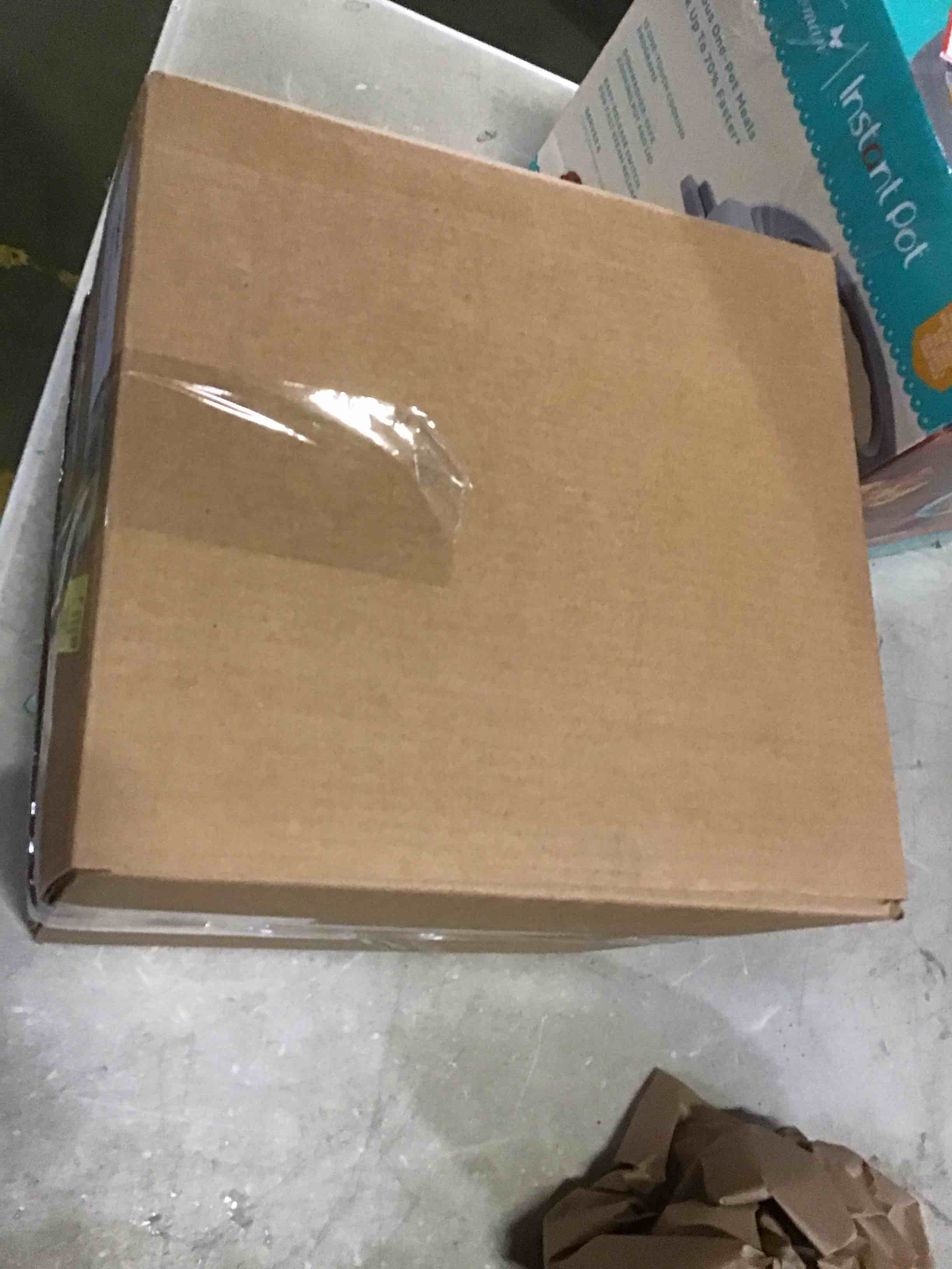 https://s3.amazonaws.com/lotting-images-prod/bidfta/RED5083941_1701871620001.jpeg