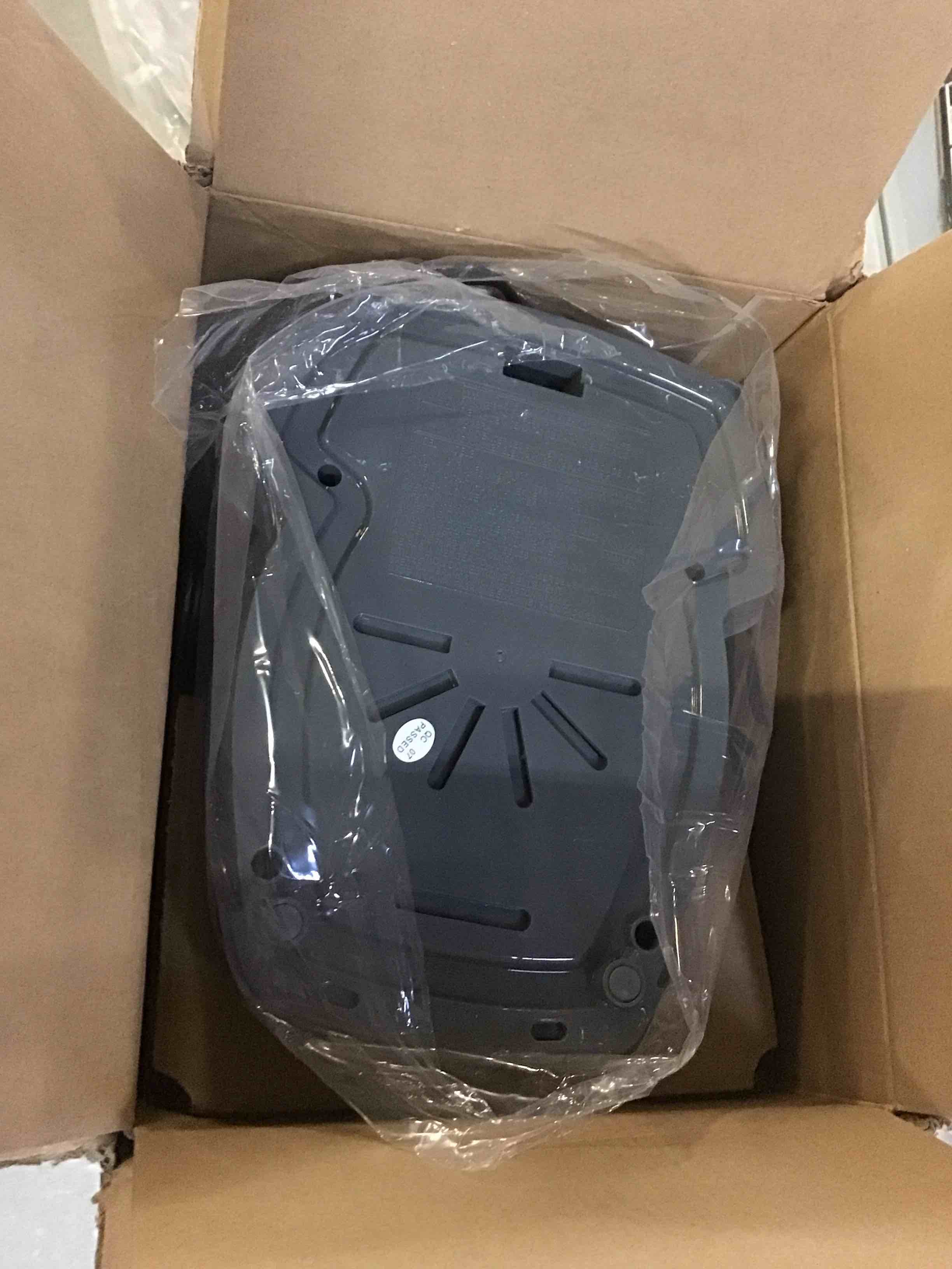 https://s3.amazonaws.com/lotting-images-prod/bidfta/RED5084326_1702042944320.jpeg