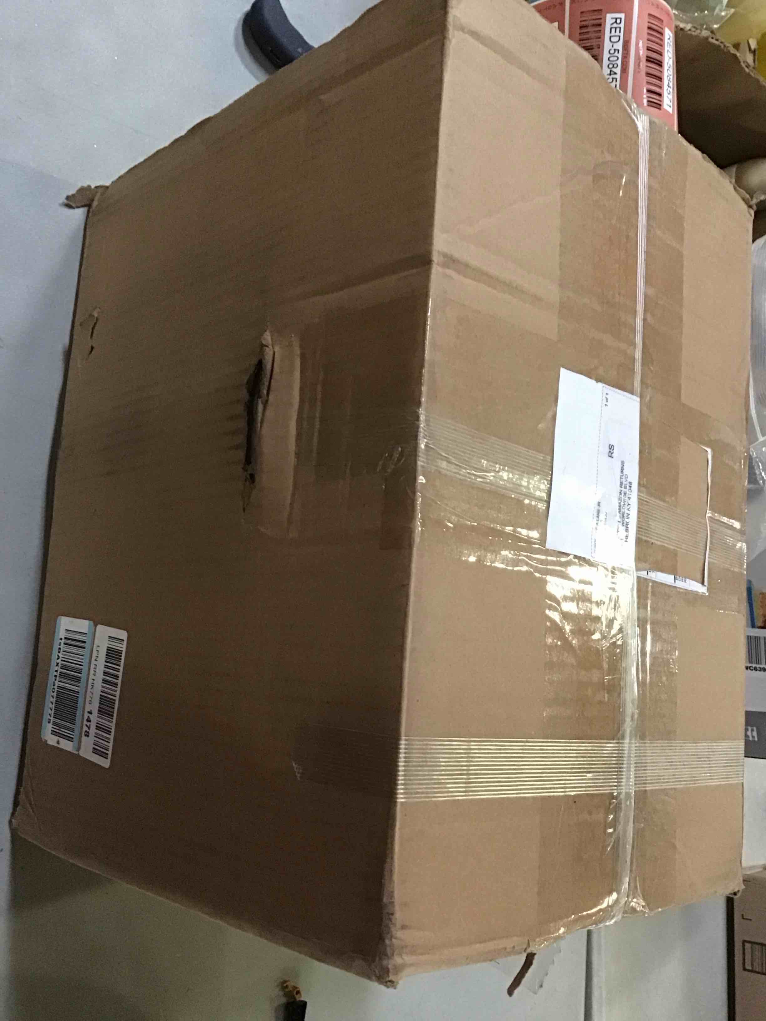 https://s3.amazonaws.com/lotting-images-prod/bidfta/RED5084566_1702308309426.jpeg