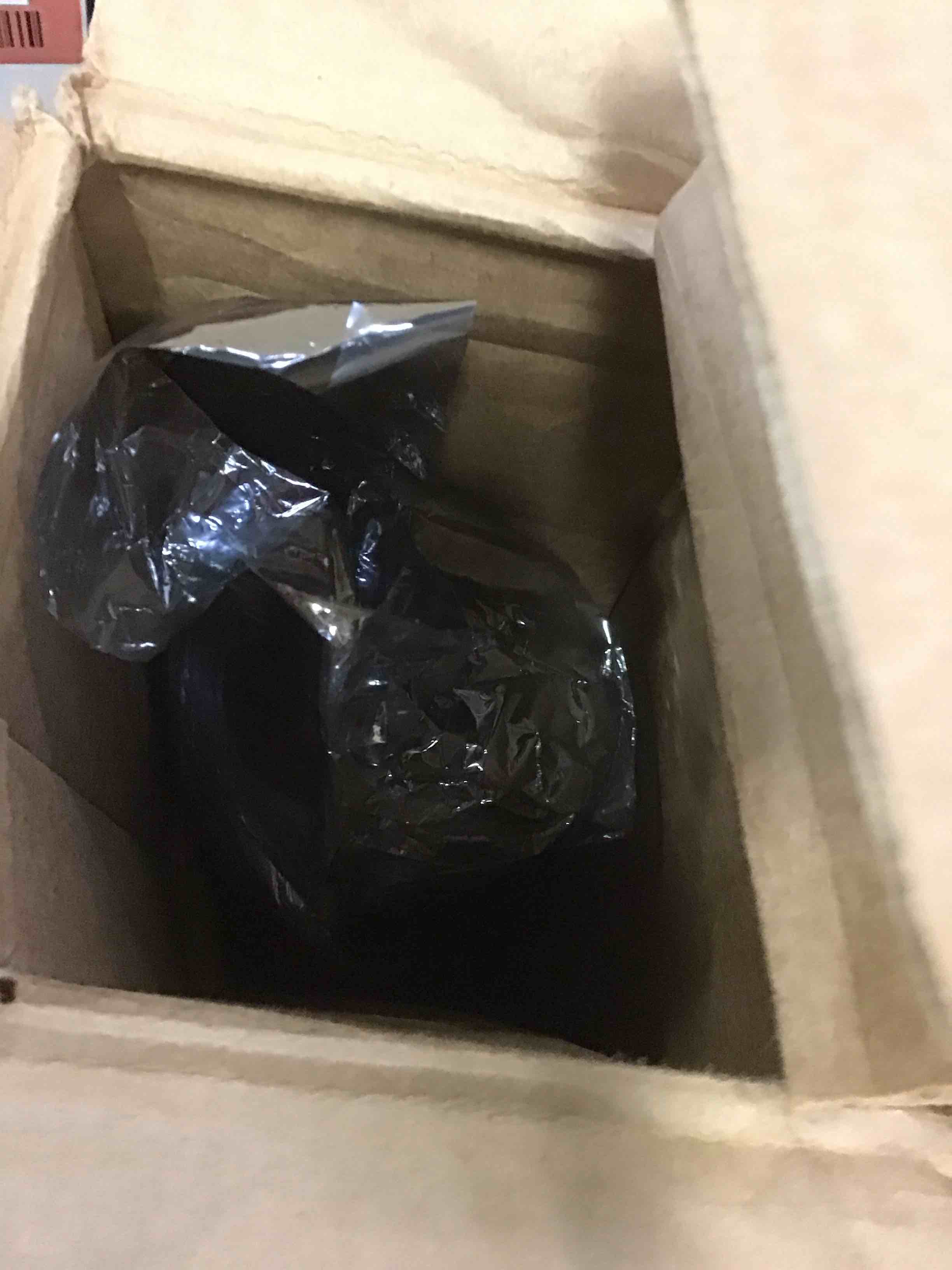 https://s3.amazonaws.com/lotting-images-prod/bidfta/RED5085050_1702492324295.jpeg