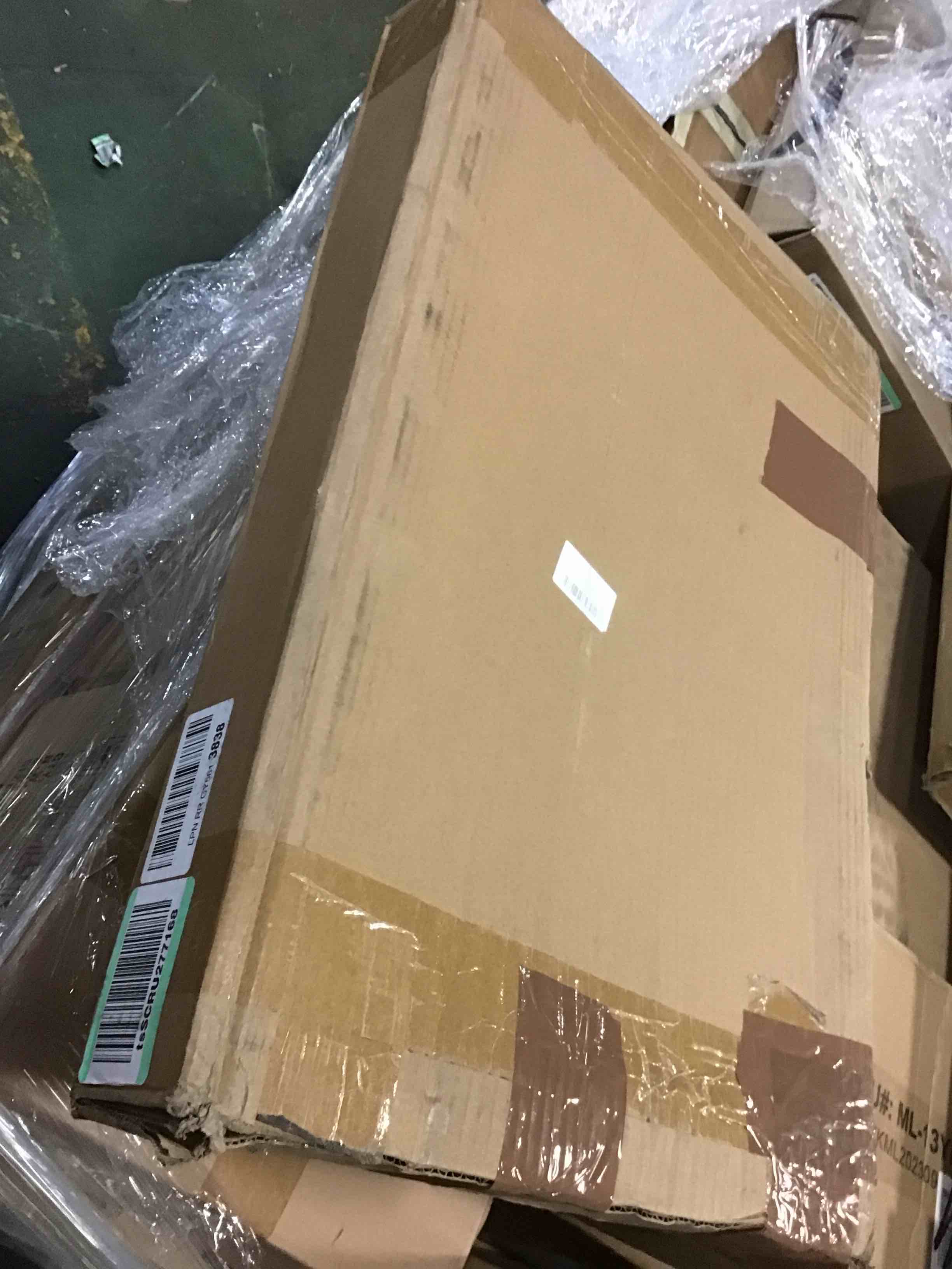 https://s3.amazonaws.com/lotting-images-prod/bidfta/RED5085060_1702493376117.jpeg