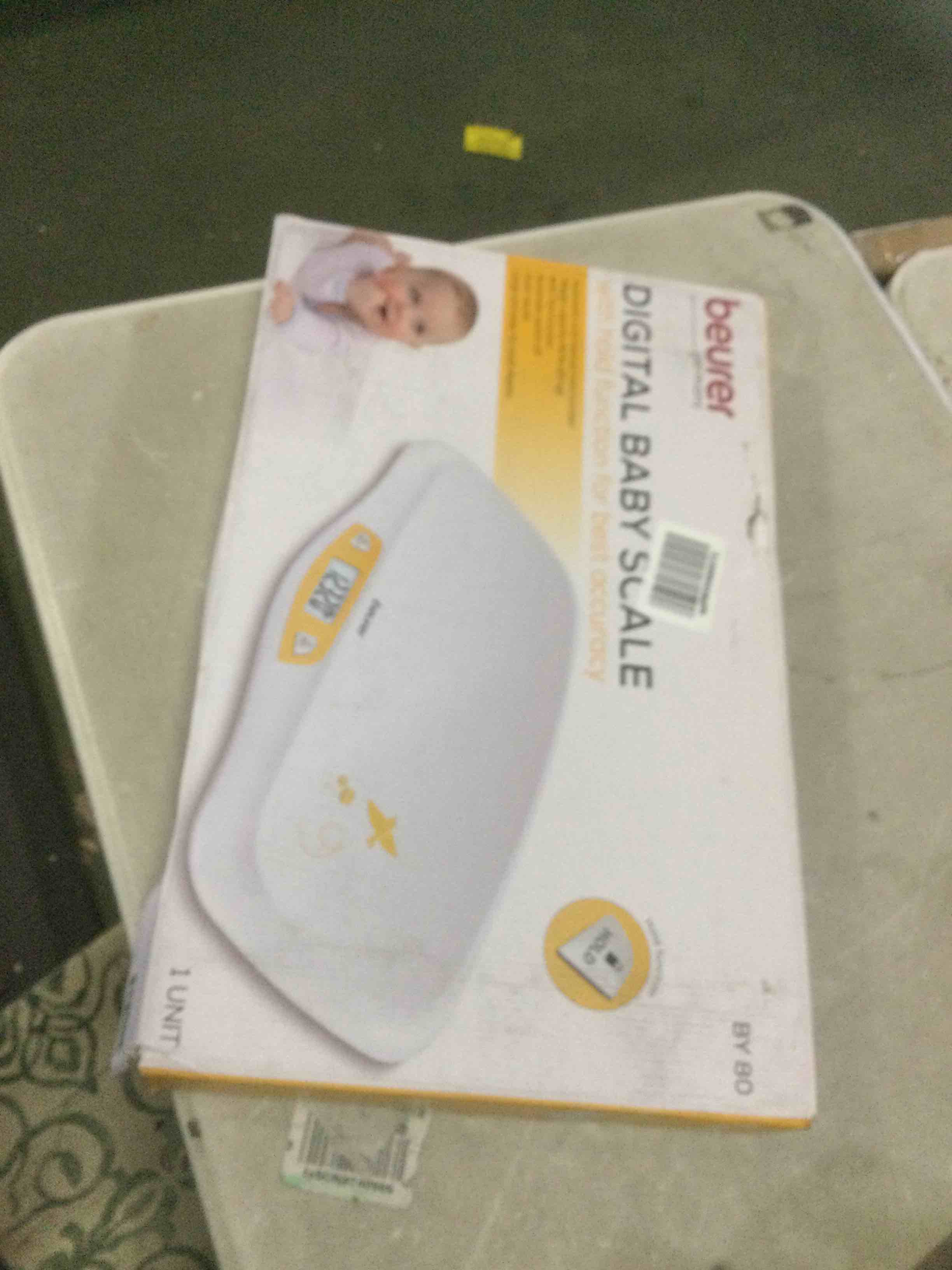 https://s3.amazonaws.com/lotting-images-prod/bidfta/RED5089525_1702918594747.jpeg