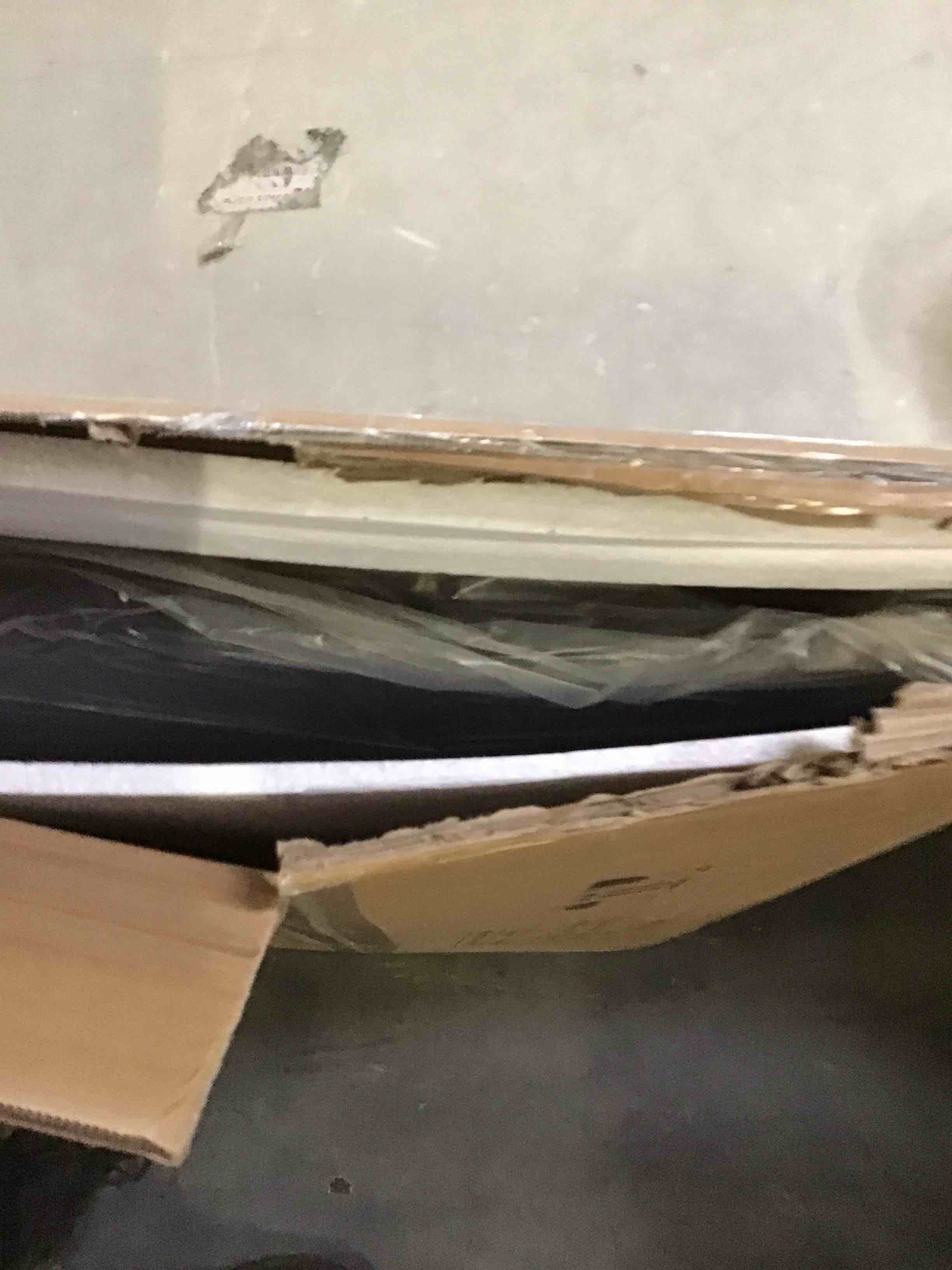 https://s3.amazonaws.com/lotting-images-prod/bidfta/RED5090144_1703105075772.jpeg
