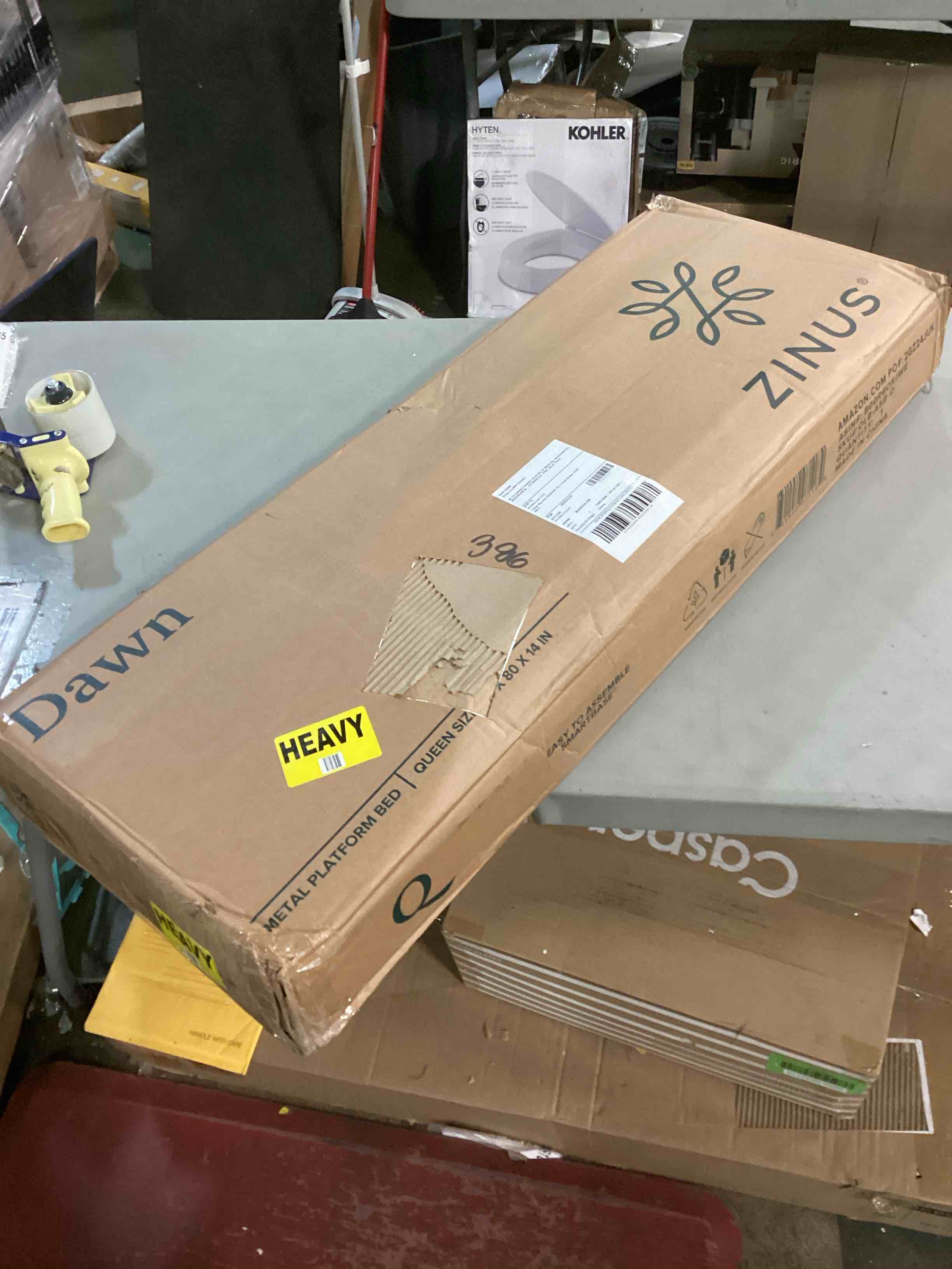 https://s3.amazonaws.com/lotting-images-prod/bidfta/RED5090444_1703246724332.jpeg