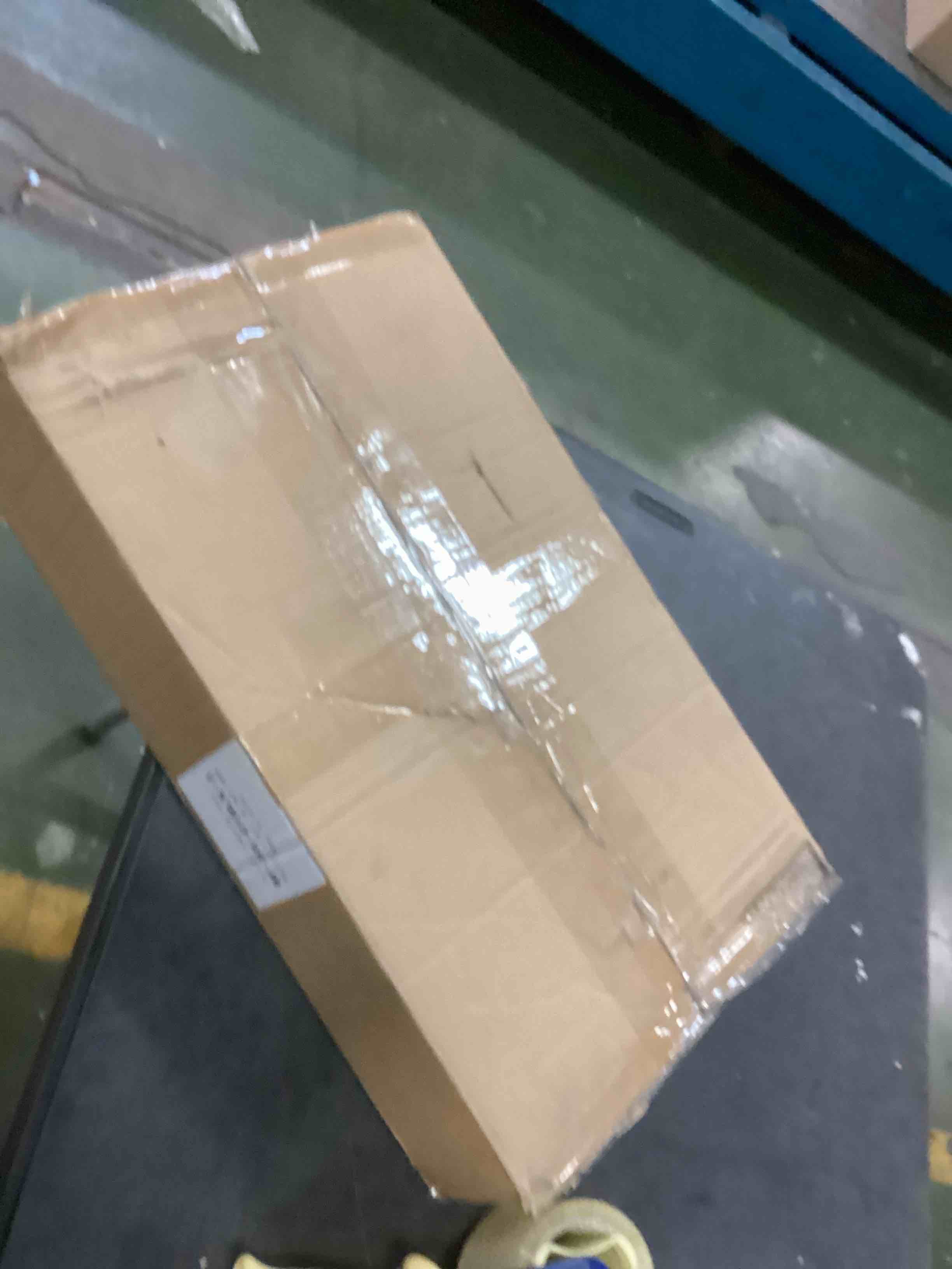 https://s3.amazonaws.com/lotting-images-prod/bidfta/RED5090713_1703340243535.jpeg