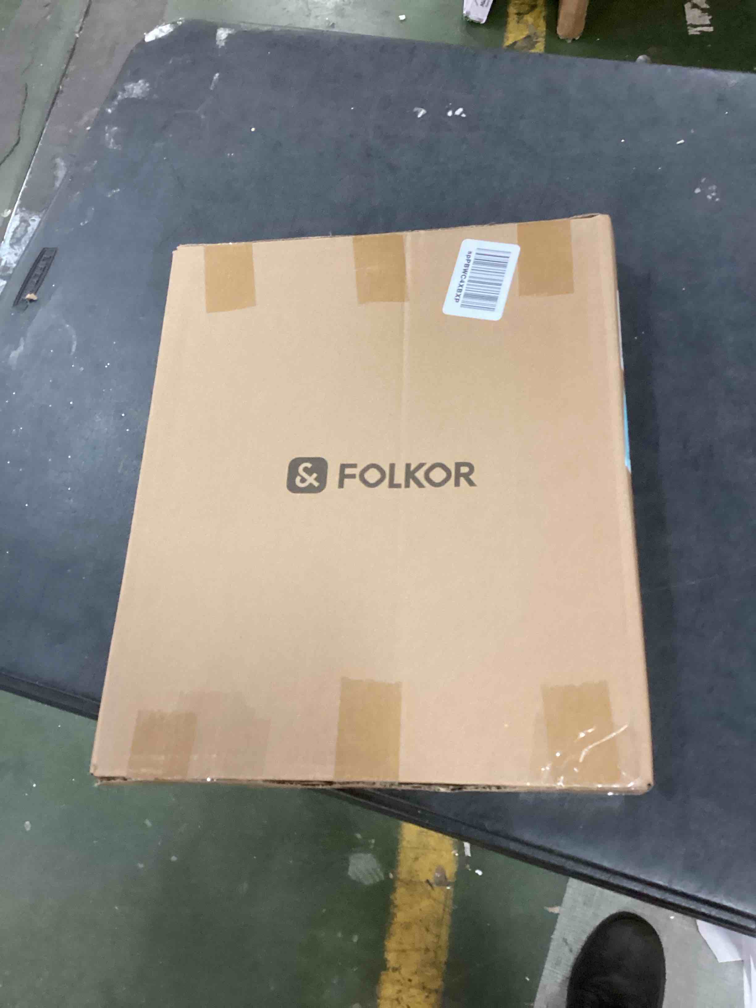 https://s3.amazonaws.com/lotting-images-prod/bidfta/RED5090903_1703359737813.jpeg