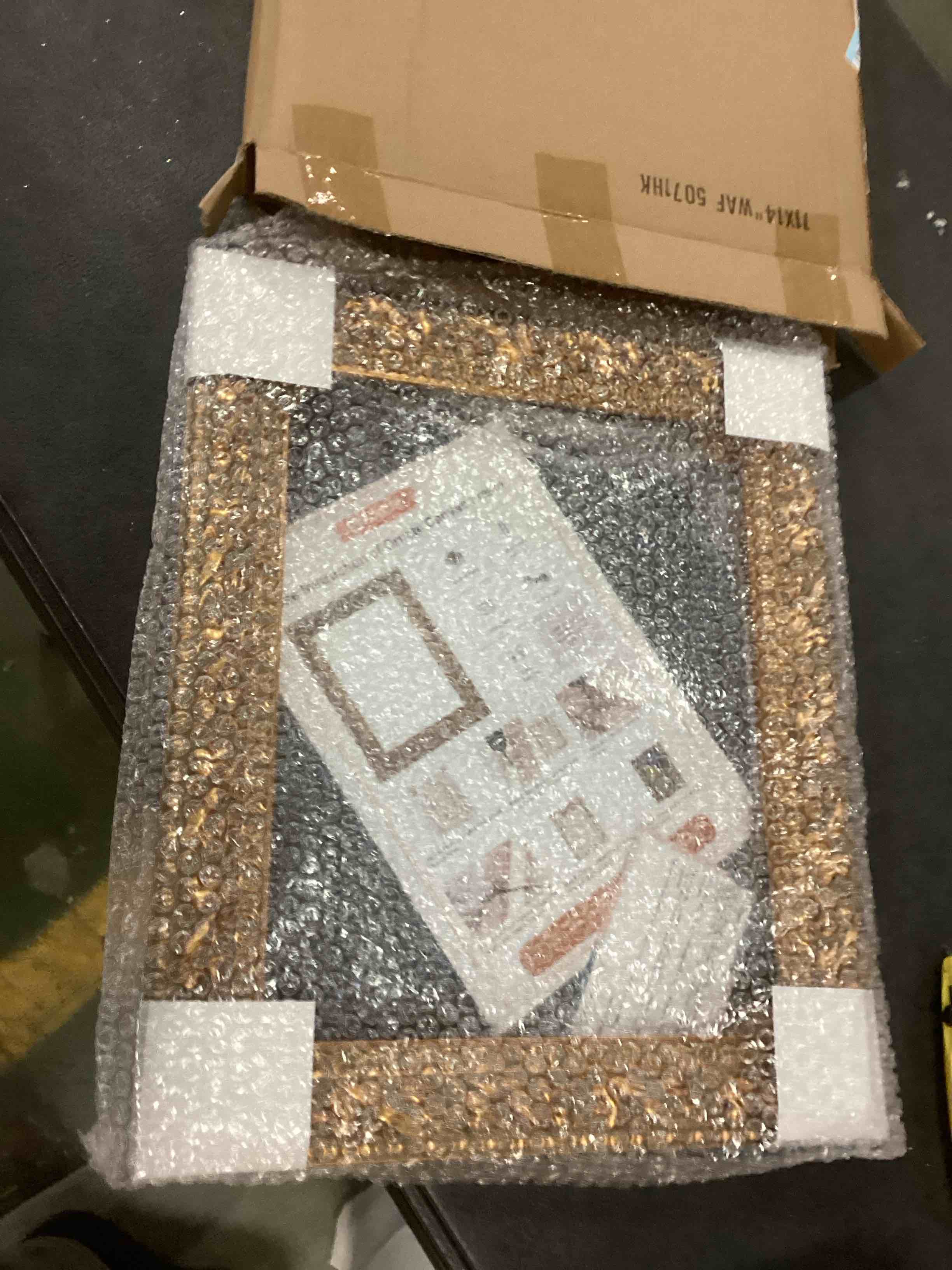 https://s3.amazonaws.com/lotting-images-prod/bidfta/RED5090903_1703359755213.jpeg