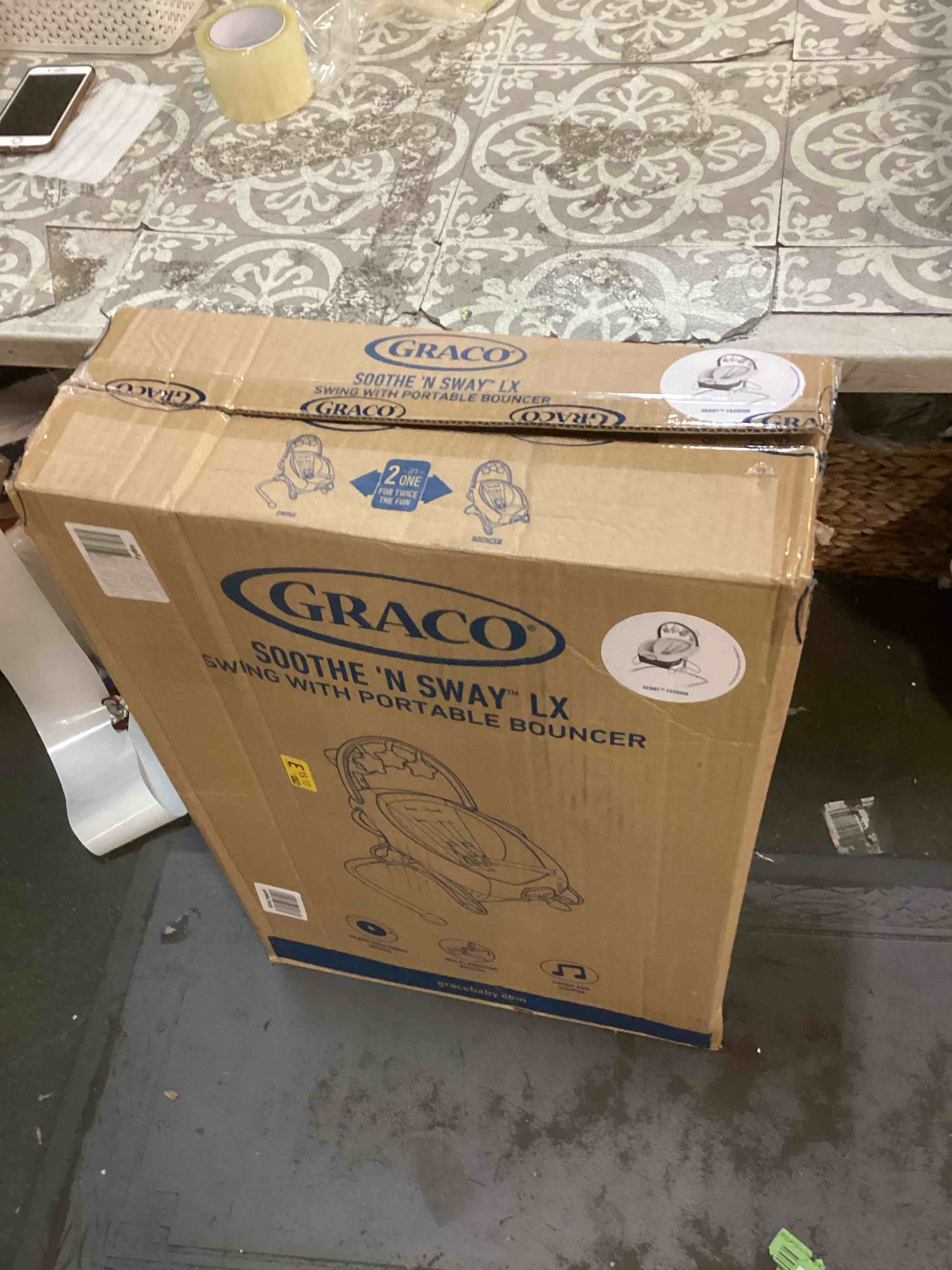 https://s3.amazonaws.com/lotting-images-prod/bidfta/RED5091280_1704287003113.jpeg