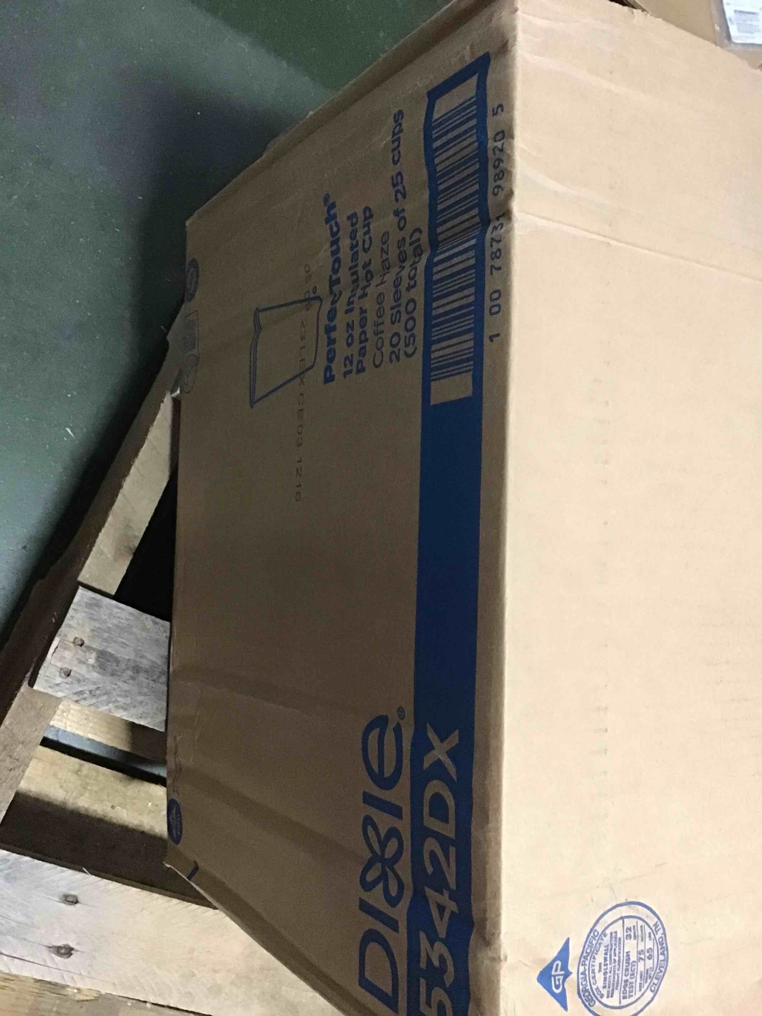 https://s3.amazonaws.com/lotting-images-prod/bidfta/RED5095923_1703170219190.jpeg