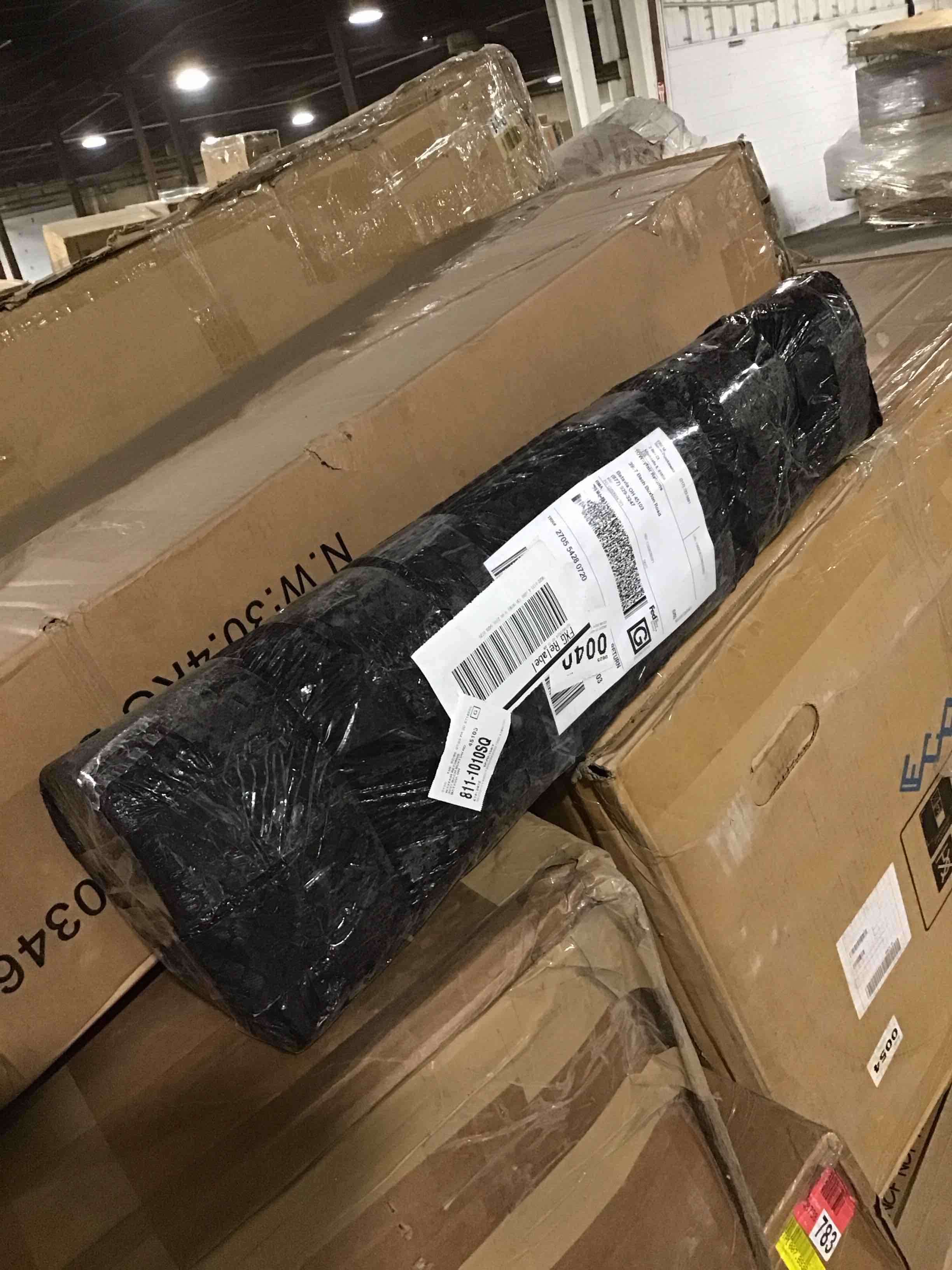 https://s3.amazonaws.com/lotting-images-prod/bidfta/RED5097142_1708352261744.jpeg