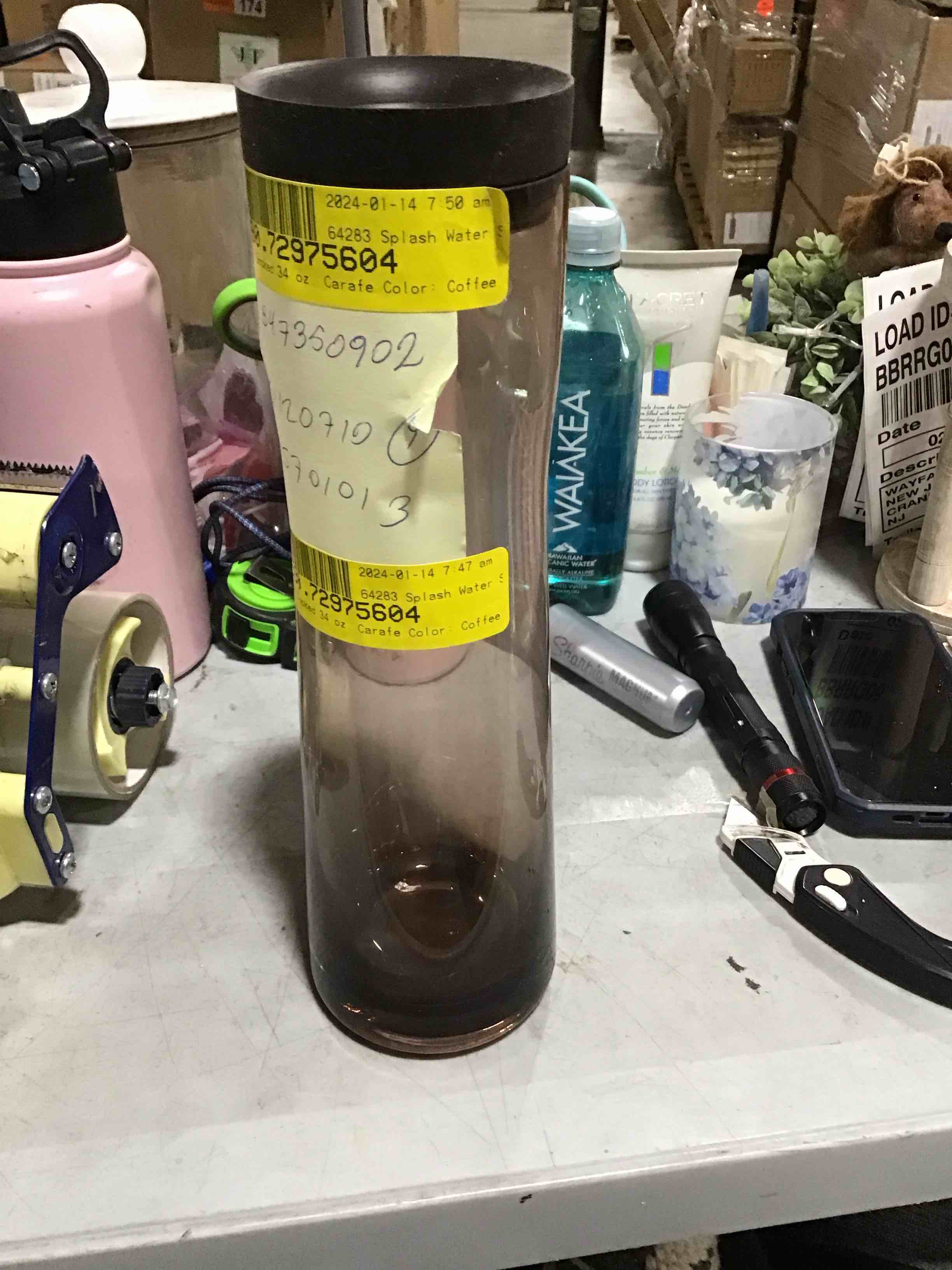 SPLASH. WATER SMOKED 34 oz CARAFE   COFFEE