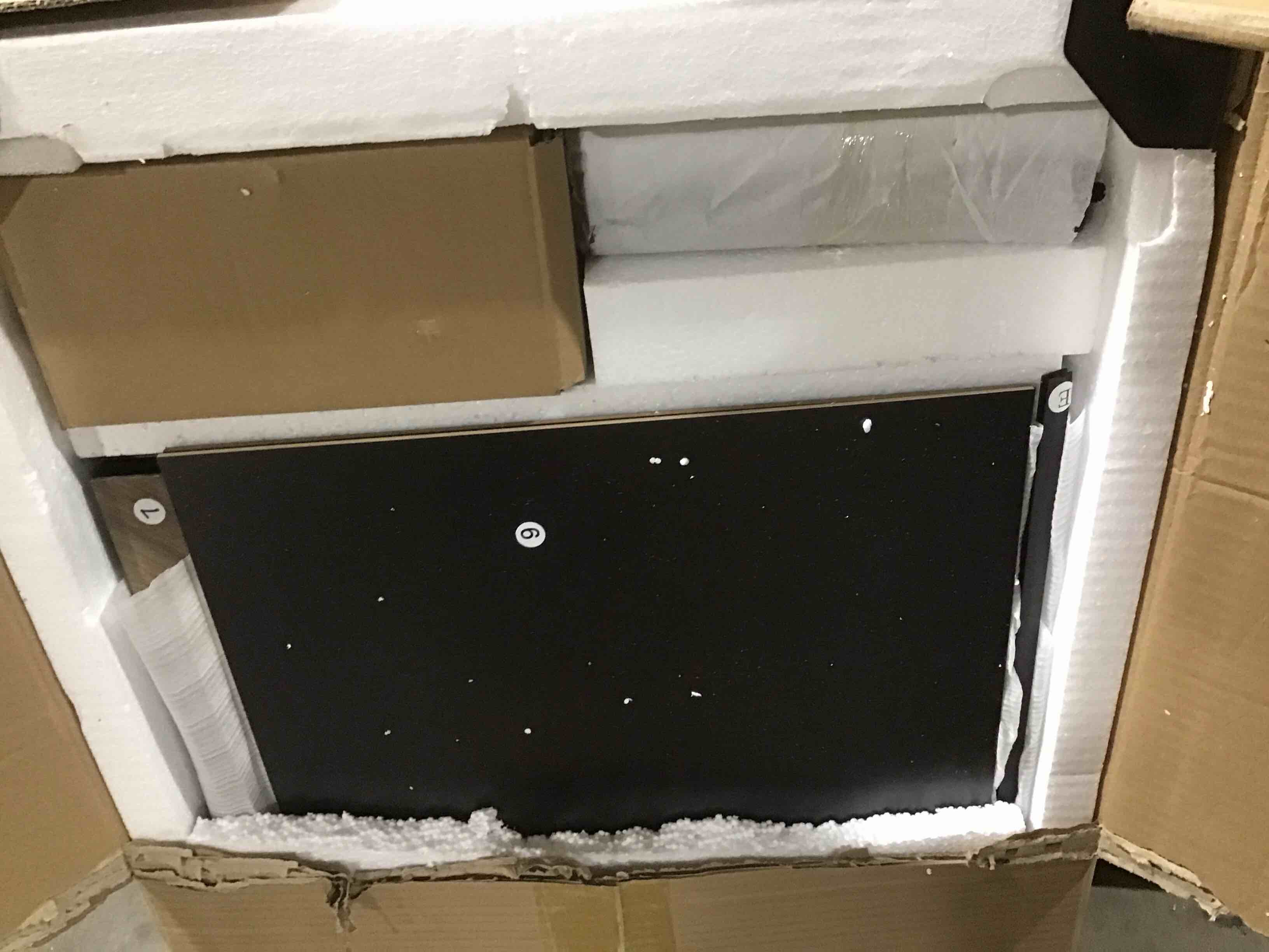 https://s3.amazonaws.com/lotting-images-prod/bidfta/RED5098277_1706718109706.jpeg