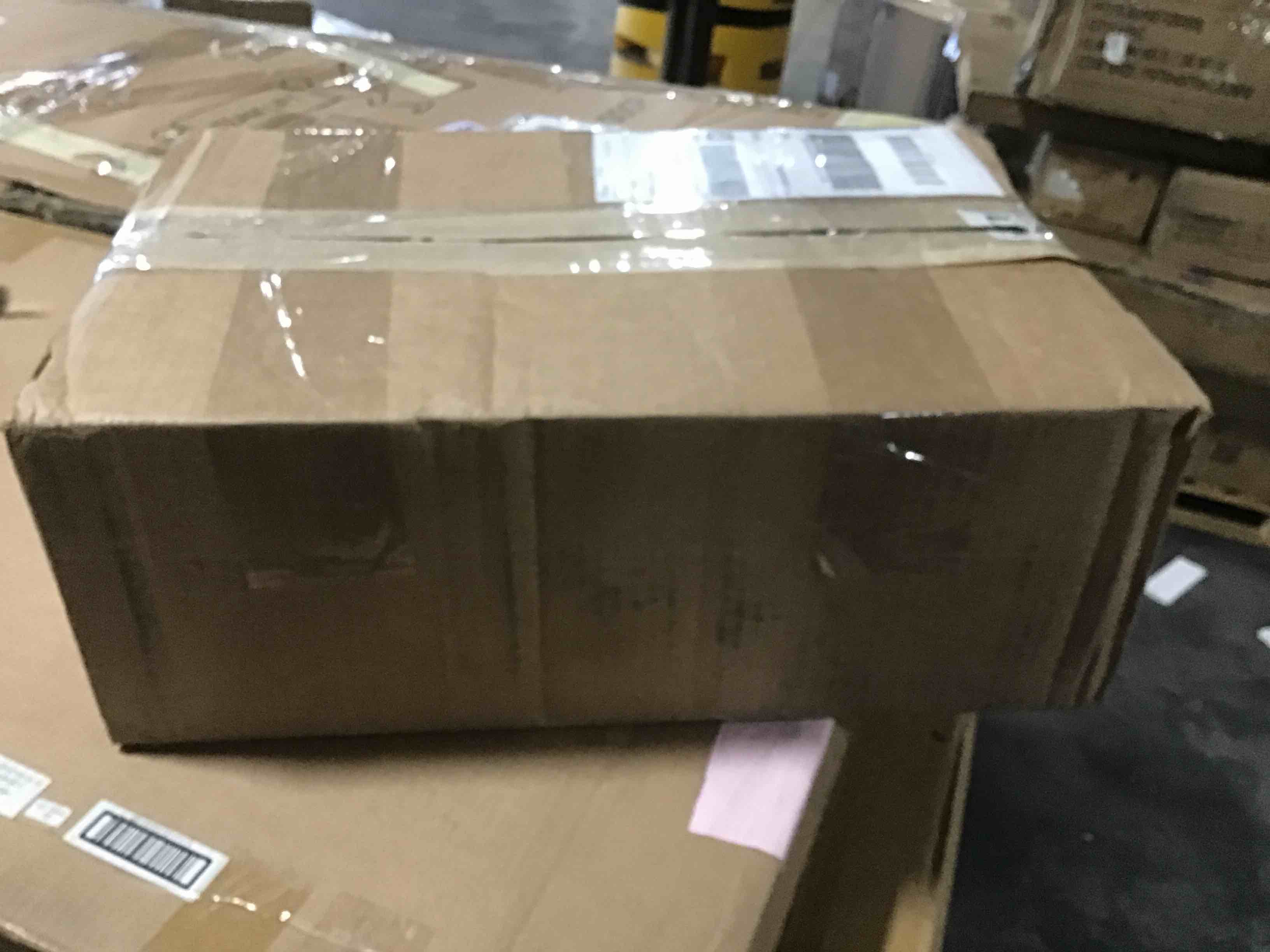 https://s3.amazonaws.com/lotting-images-prod/bidfta/RED5099784_1708716300328.jpeg