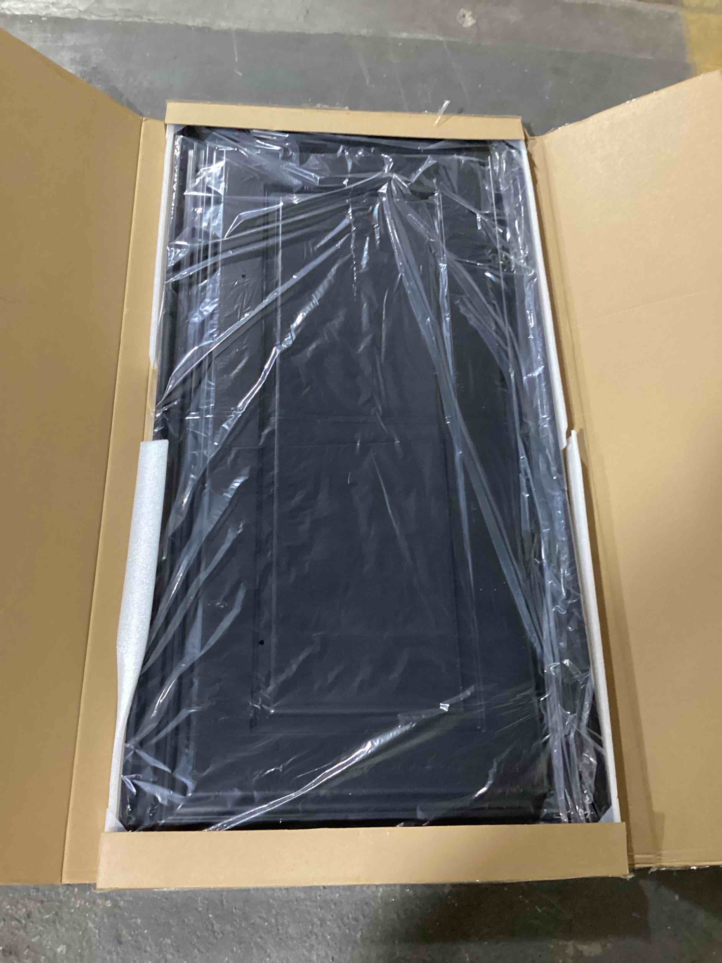 https://s3.amazonaws.com/lotting-images-prod/bidfta/RED5103419_1707583308413.jpeg