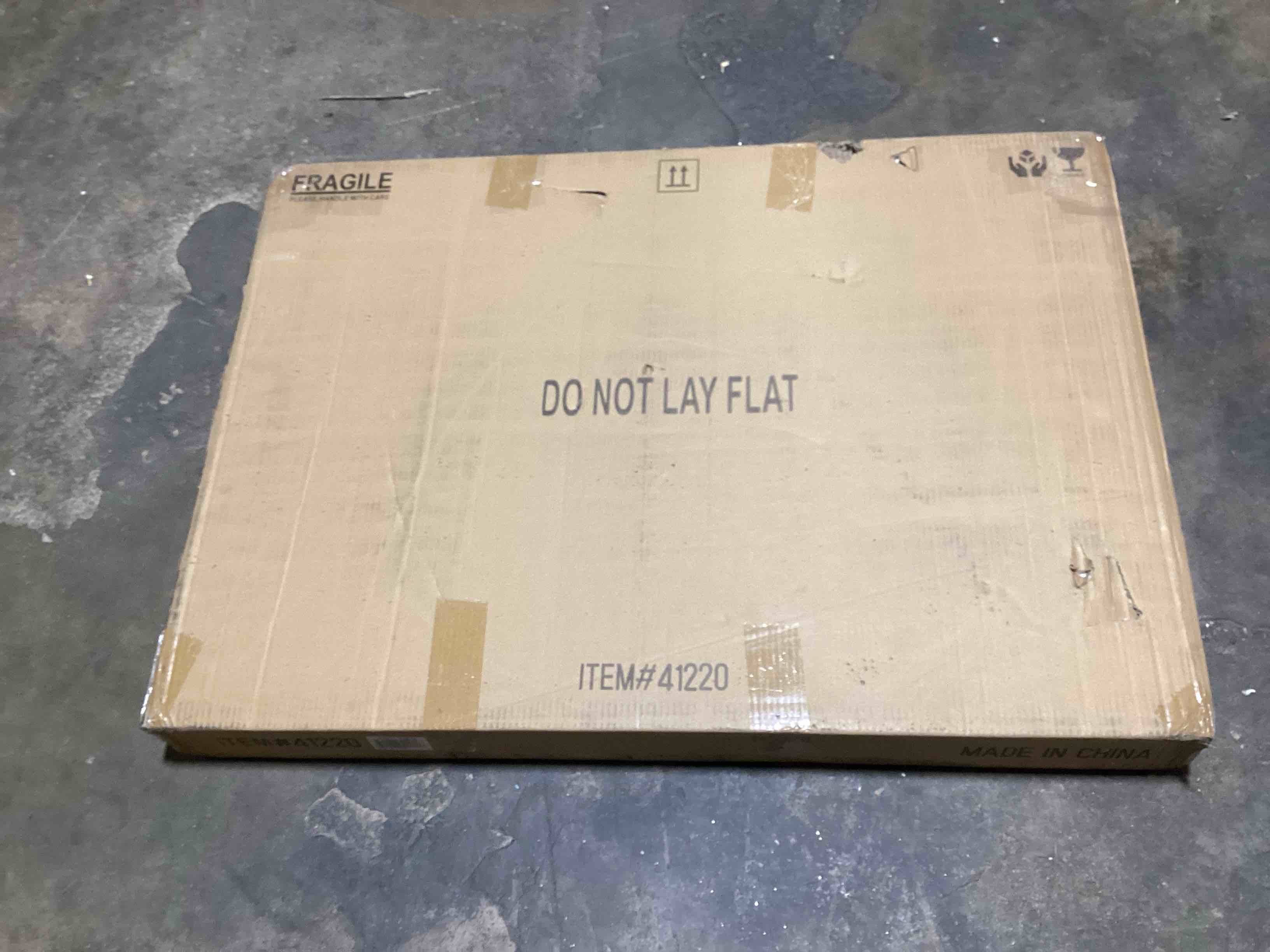 https://s3.amazonaws.com/lotting-images-prod/bidfta/RED5103433_1707746608130.jpeg