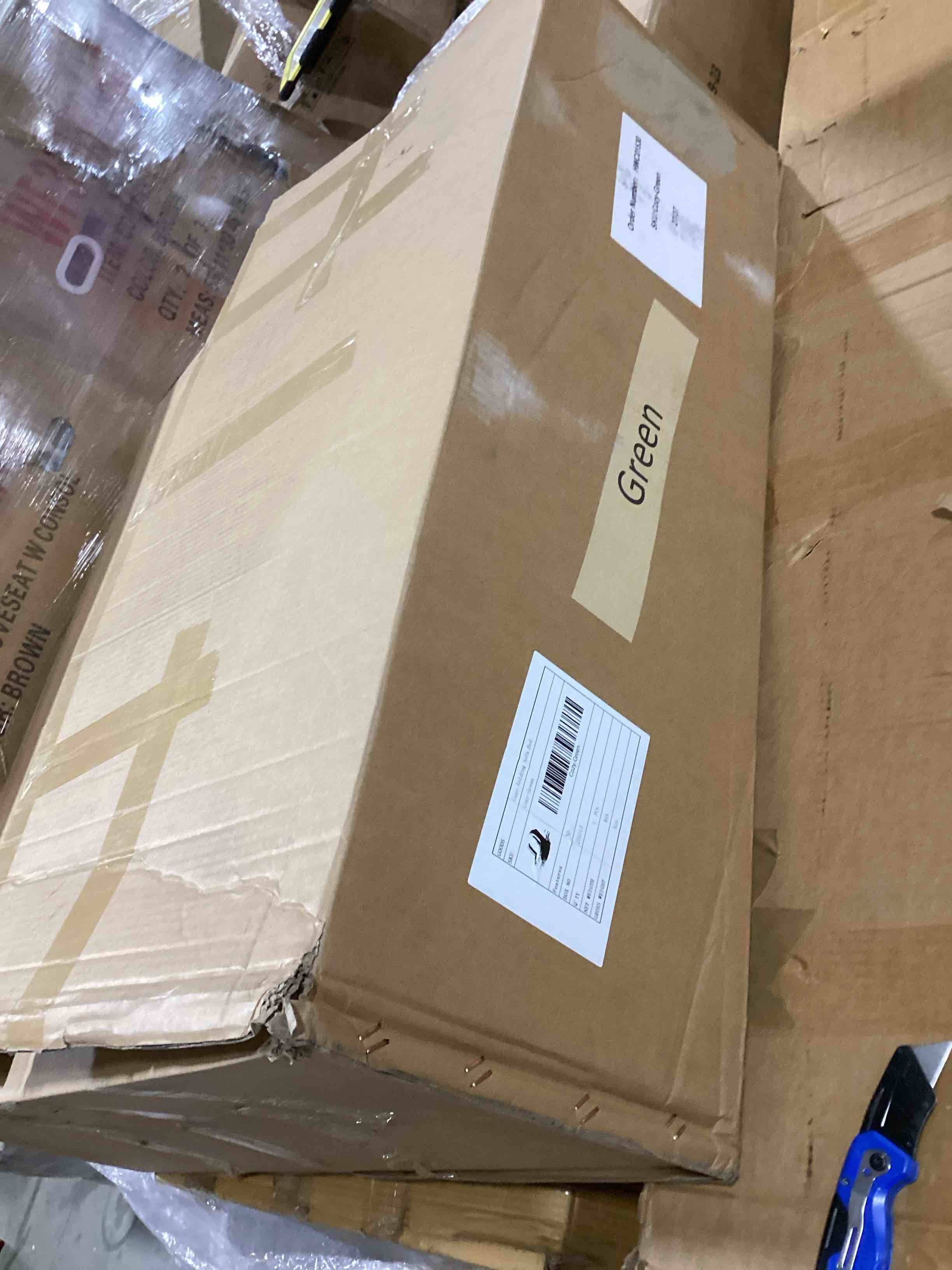 https://s3.amazonaws.com/lotting-images-prod/bidfta/RED5103753_1704386959613.jpeg