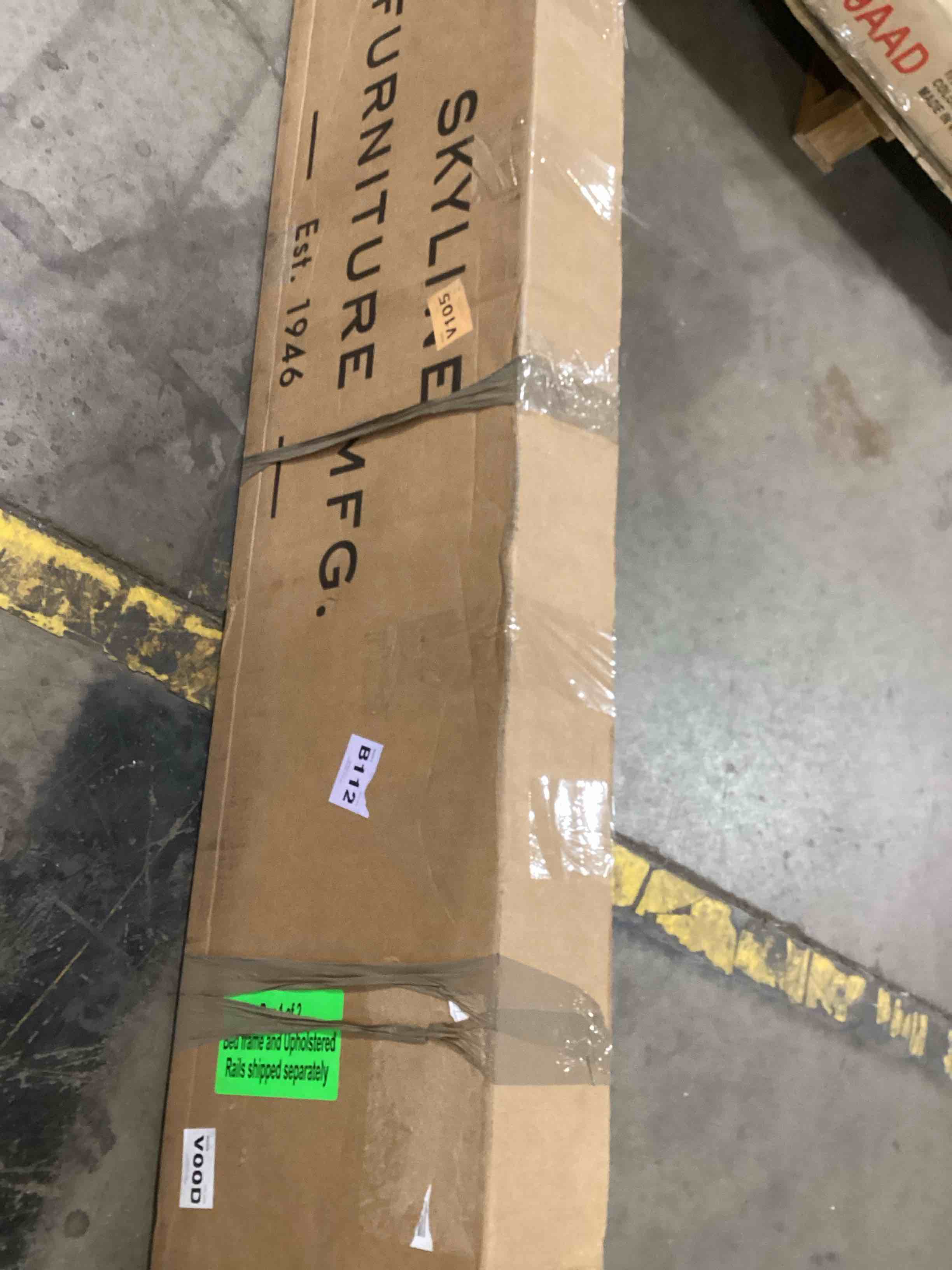 https://s3.amazonaws.com/lotting-images-prod/bidfta/RED5105339_1704995086507.jpeg