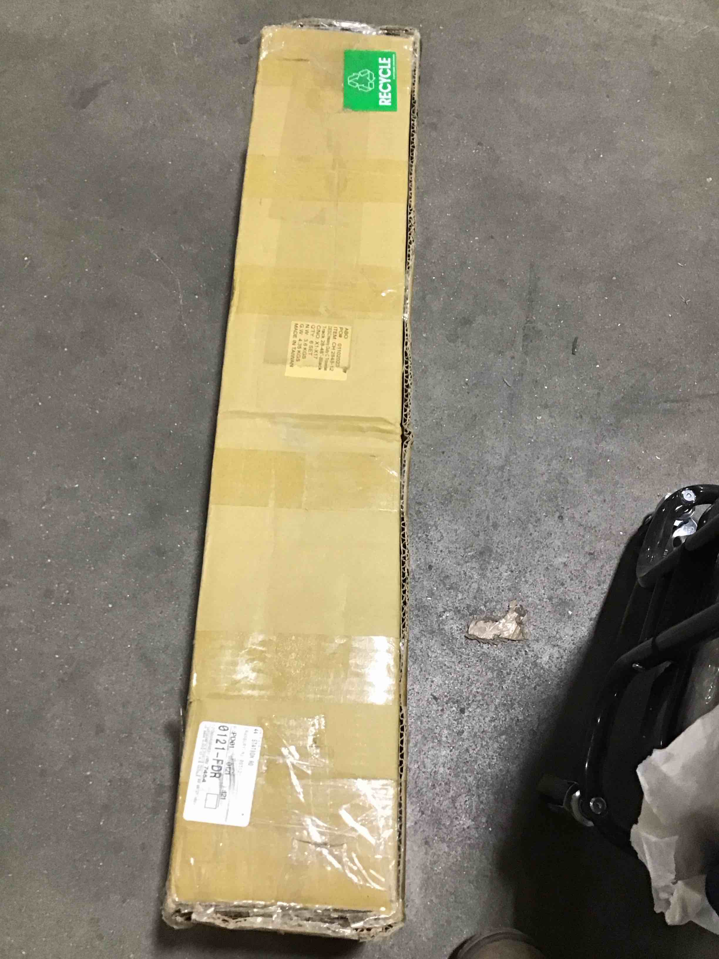 https://s3.amazonaws.com/lotting-images-prod/bidfta/RED5106971_1707494525140.jpeg