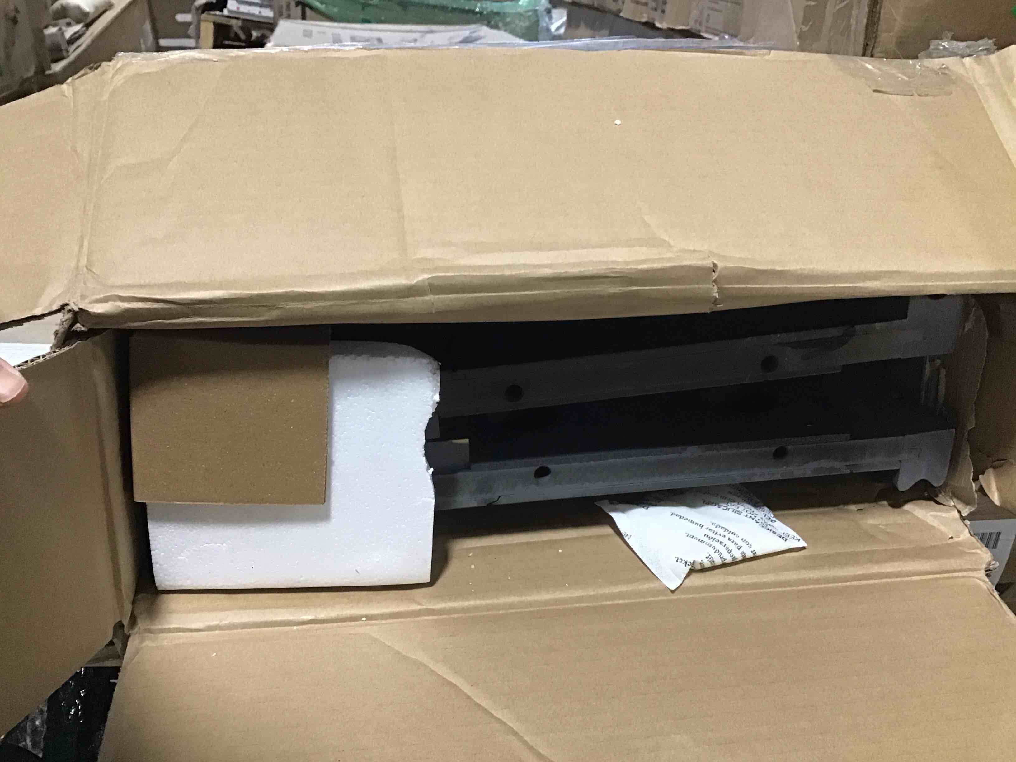 https://s3.amazonaws.com/lotting-images-prod/bidfta/RED5107531_1708348320721.jpeg