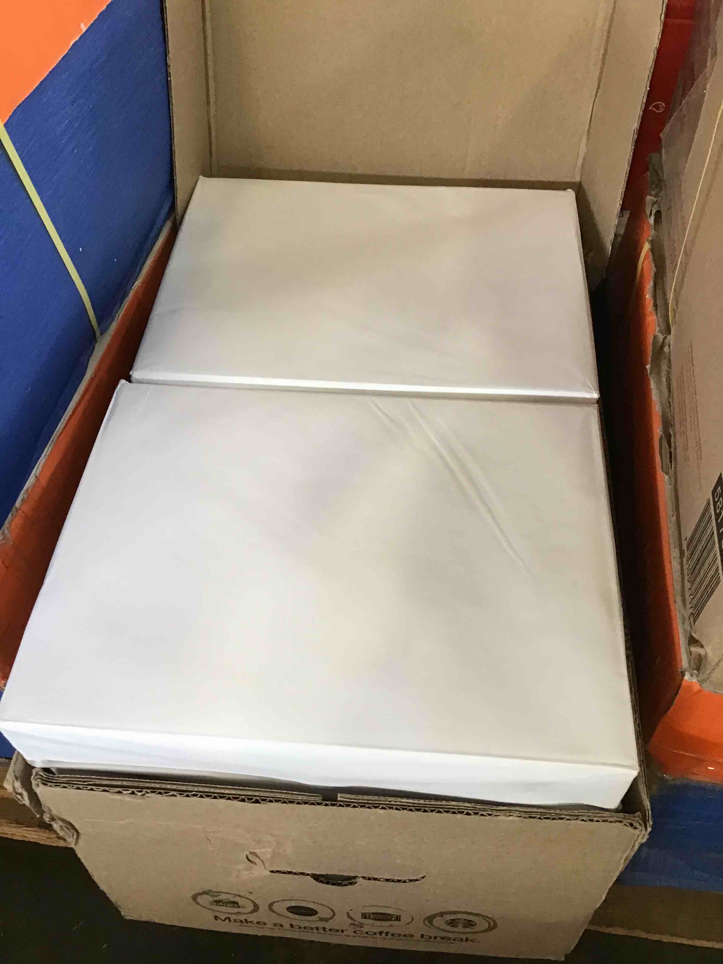 https://s3.amazonaws.com/lotting-images-prod/bidfta/RED5144995_1694010924927.jpeg