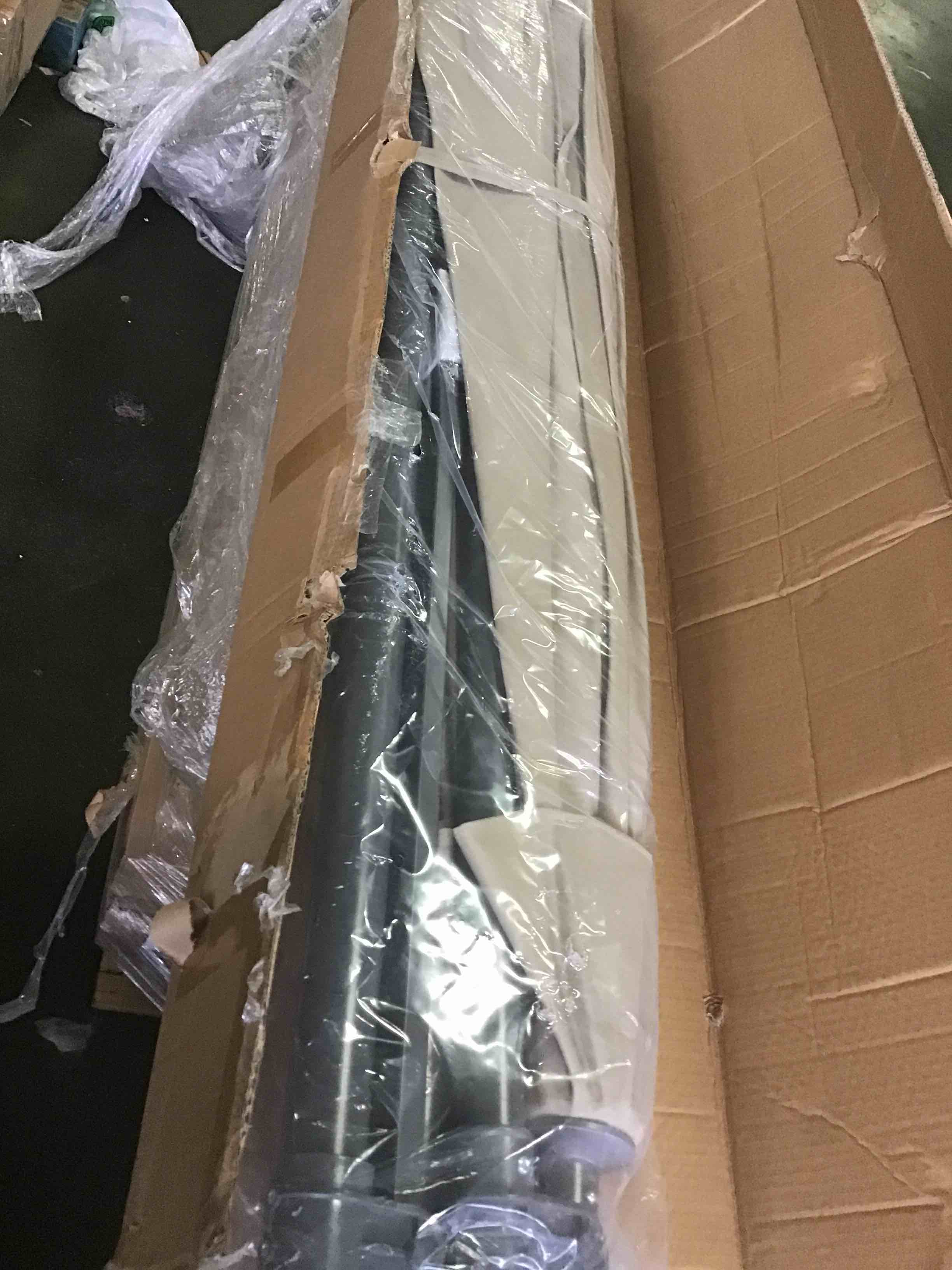 https://s3.amazonaws.com/lotting-images-prod/bidfta/RED5146021_1692970667037.jpeg