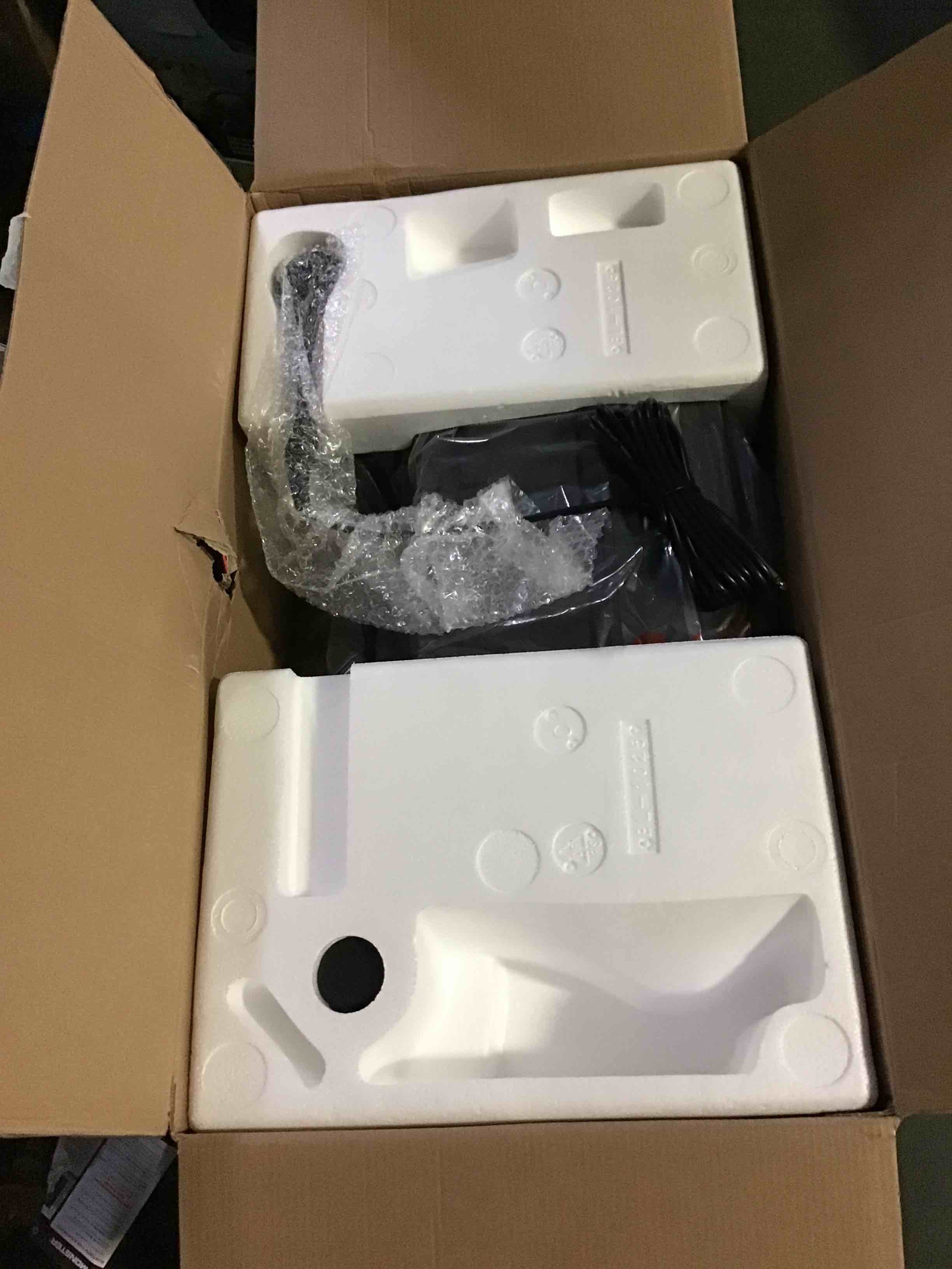 https://s3.amazonaws.com/lotting-images-prod/bidfta/RED5149266_1694093102685.jpeg