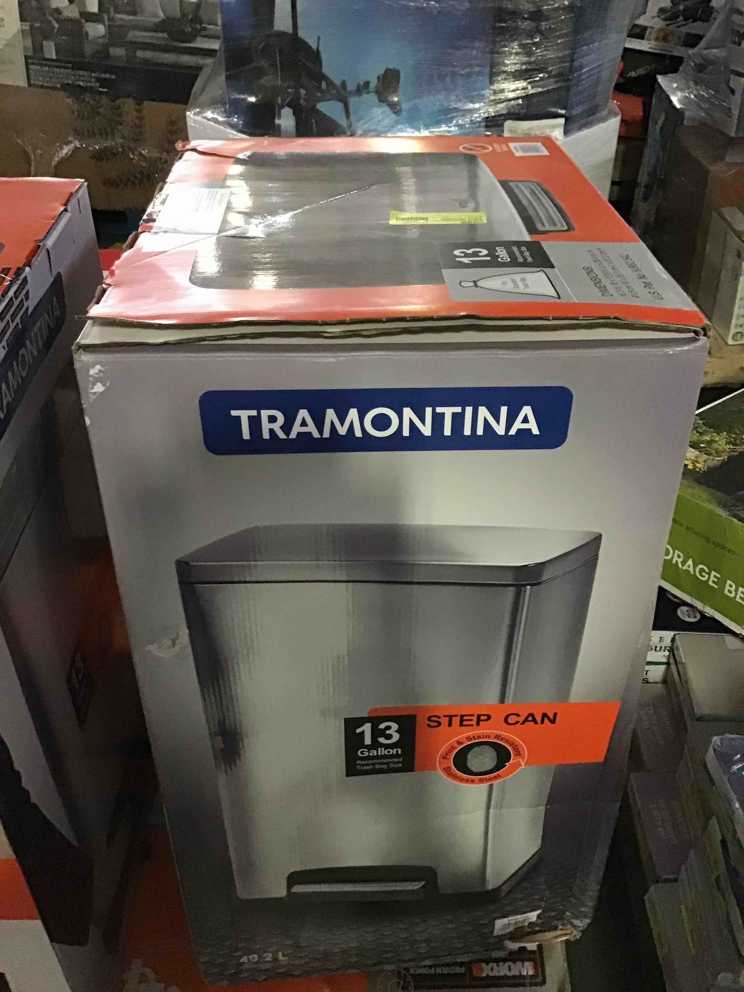 https://s3.amazonaws.com/lotting-images-prod/bidfta/RED5149270_1694093503911.jpeg