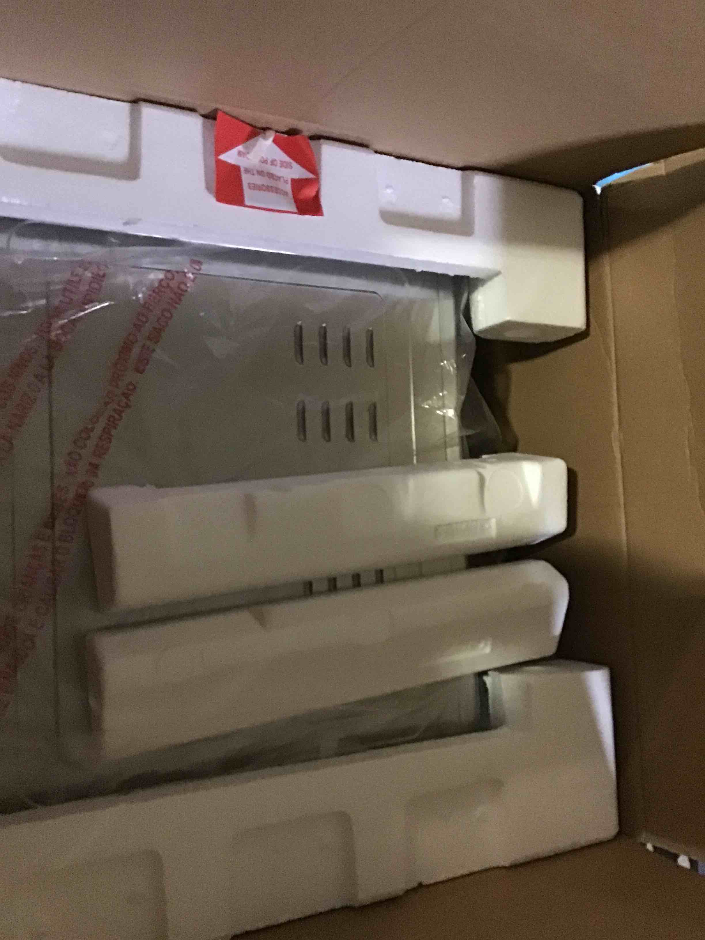 https://s3.amazonaws.com/lotting-images-prod/bidfta/RED5149287_1694098359299.jpeg