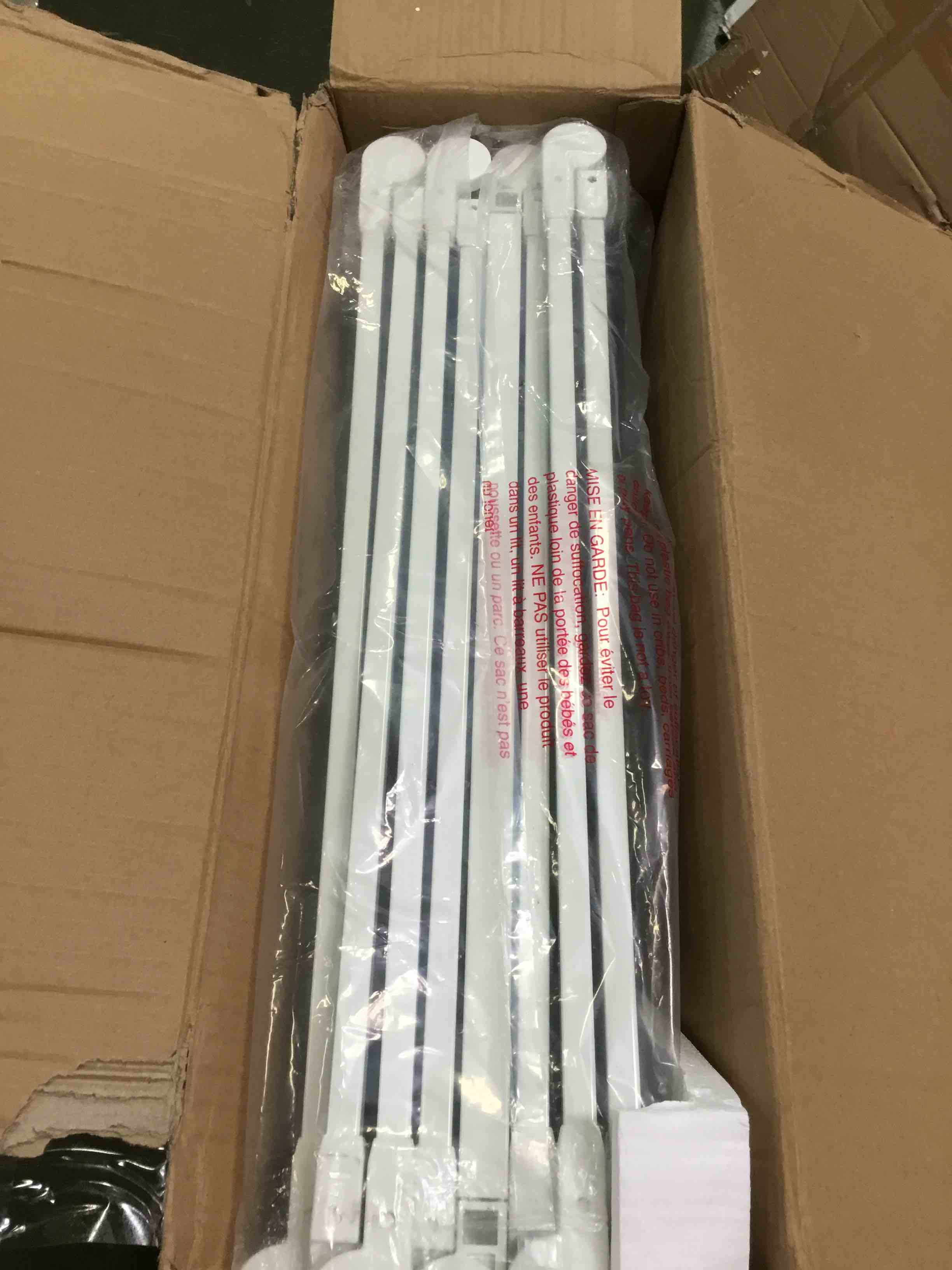 https://s3.amazonaws.com/lotting-images-prod/bidfta/RED5150258_1693229624240.jpeg