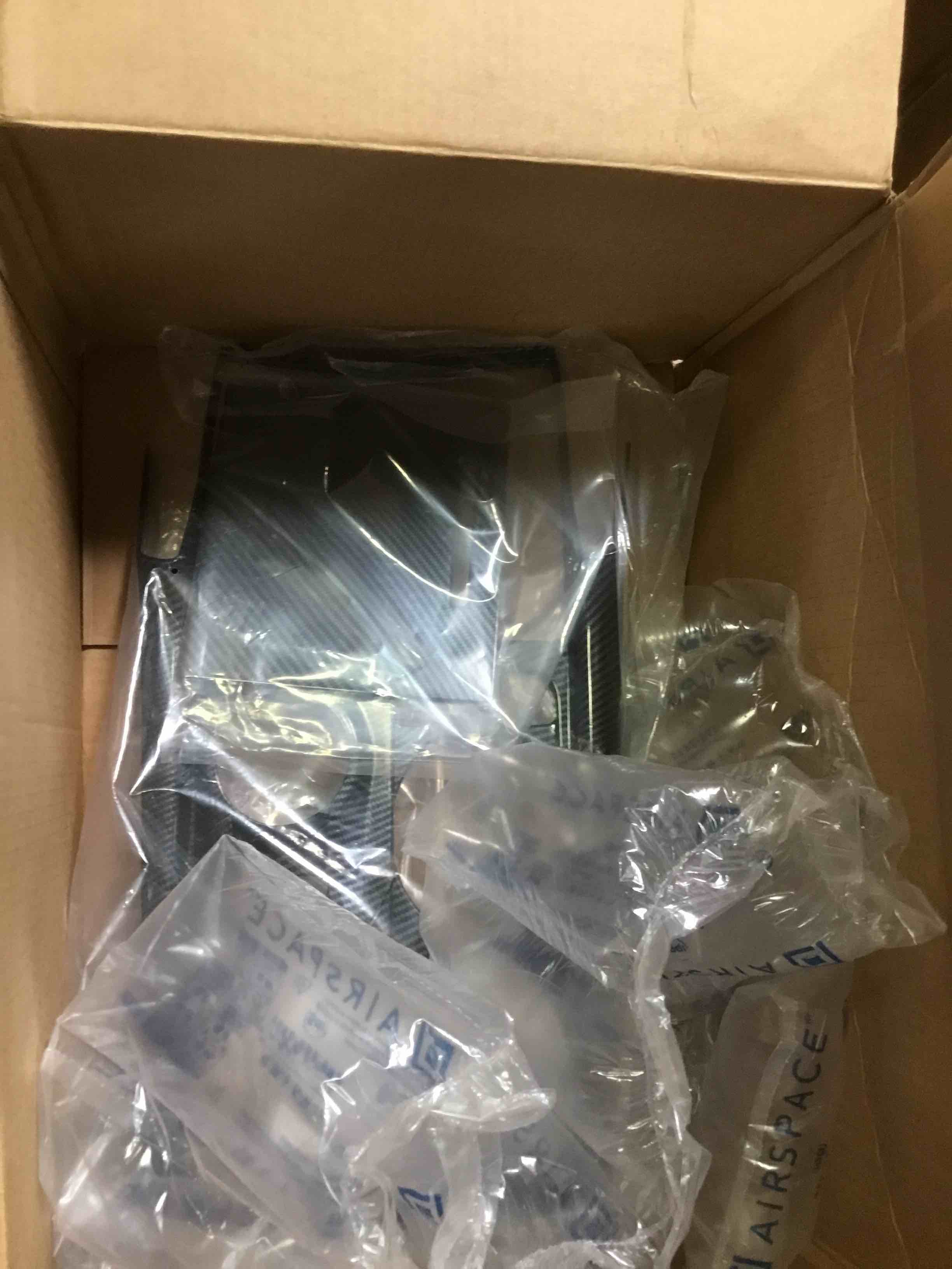 https://s3.amazonaws.com/lotting-images-prod/bidfta/RED5150313_1693247323064.jpeg